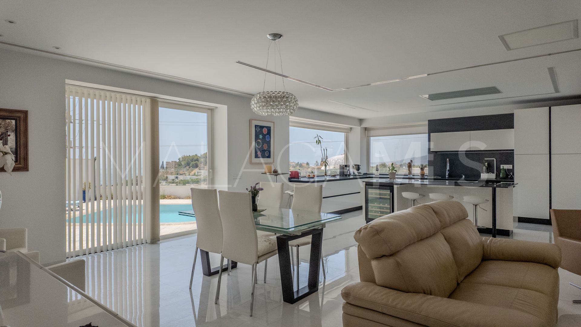 Villa for sale in Pedregalejo