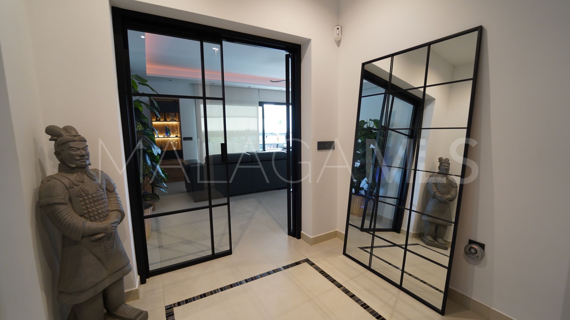 Villa for sale in Mijas Golf