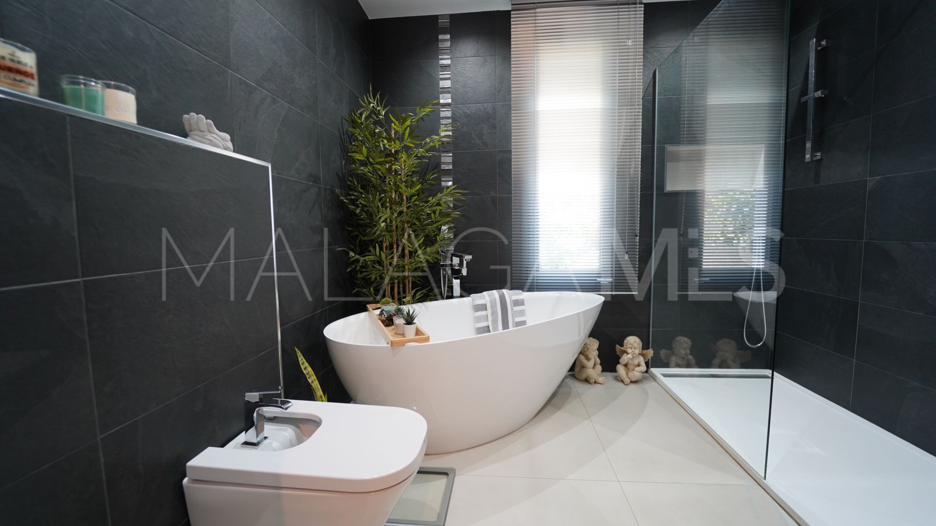 Villa for sale in Mijas Golf