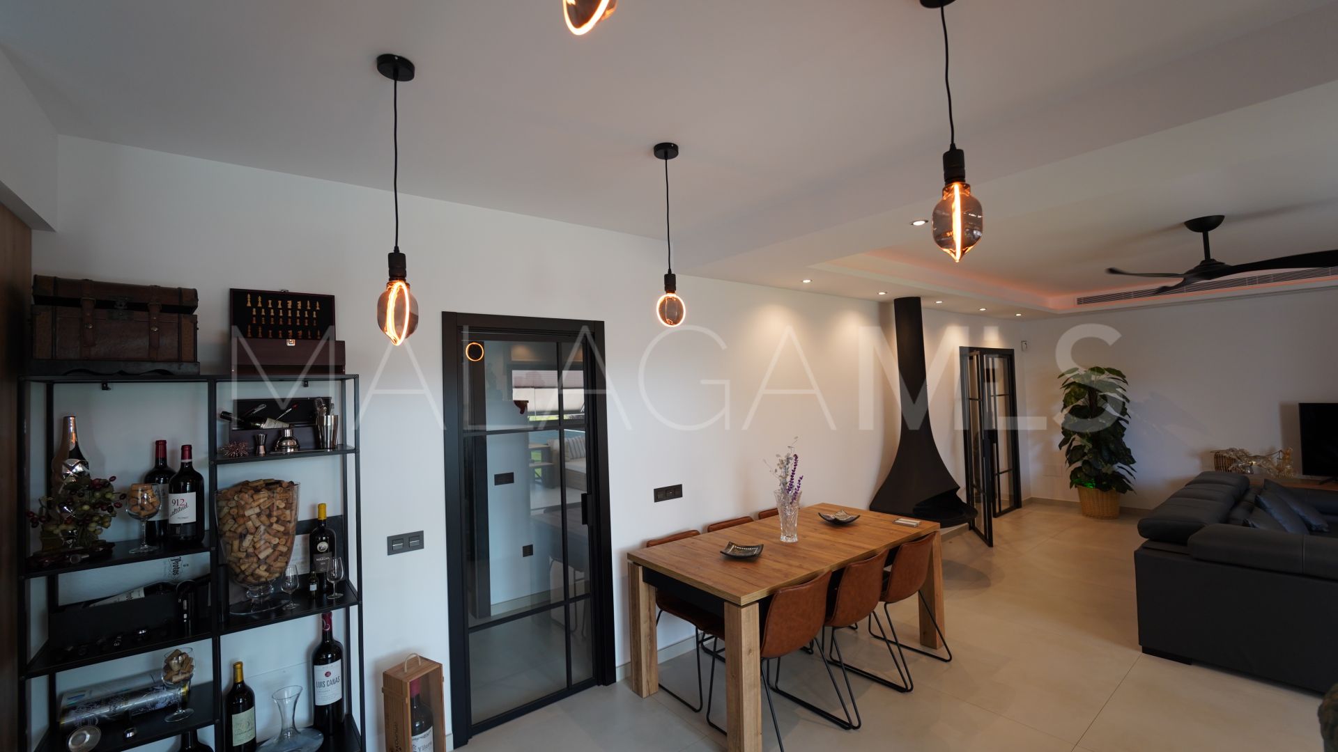 Villa for sale in Mijas Golf
