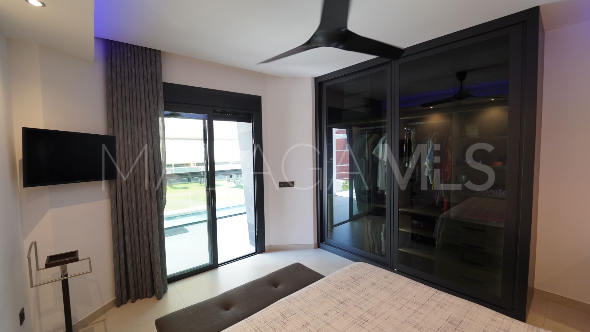 Villa for sale in Mijas Golf