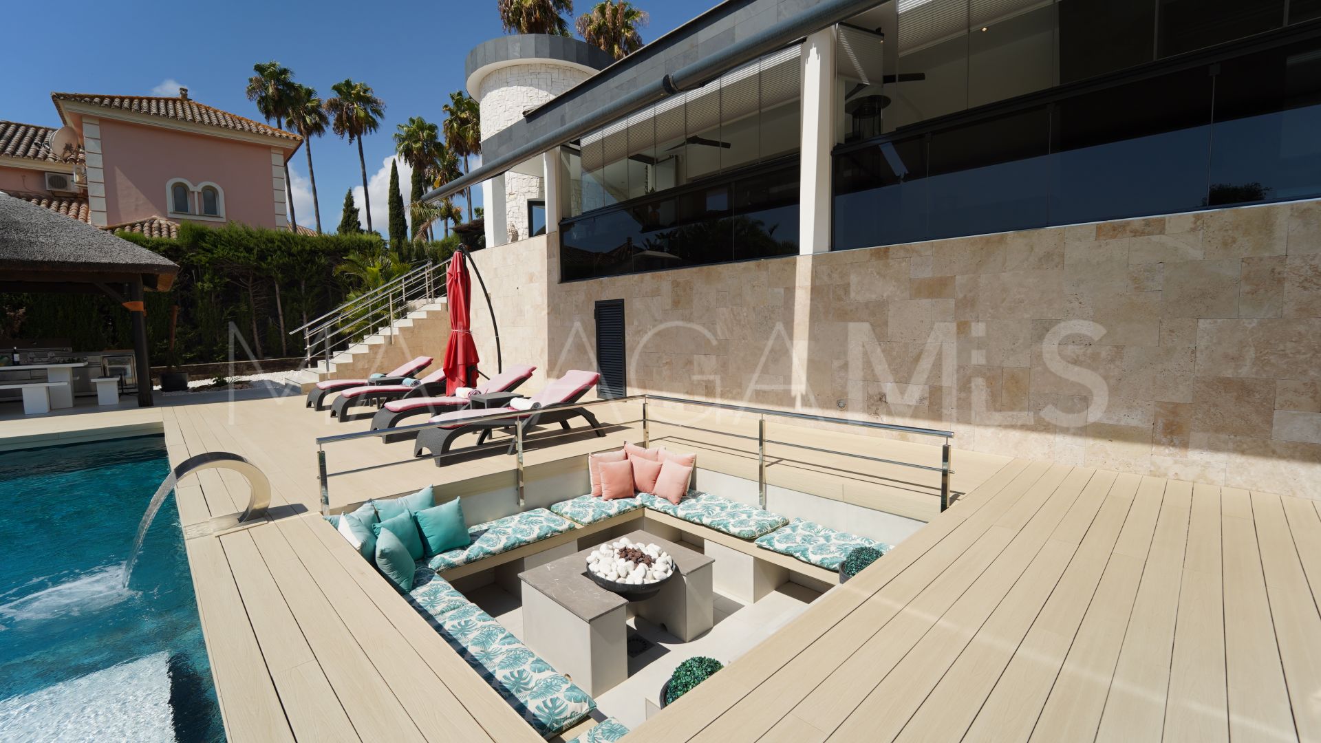 Villa for sale in Mijas Golf