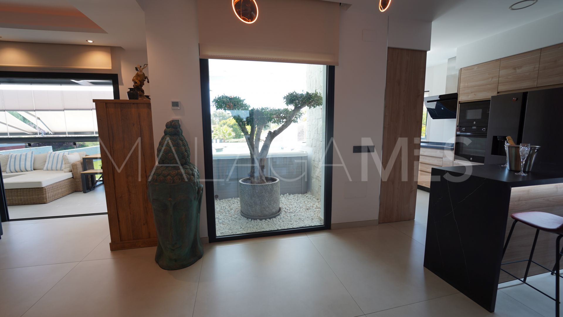 Villa for sale in Mijas Golf