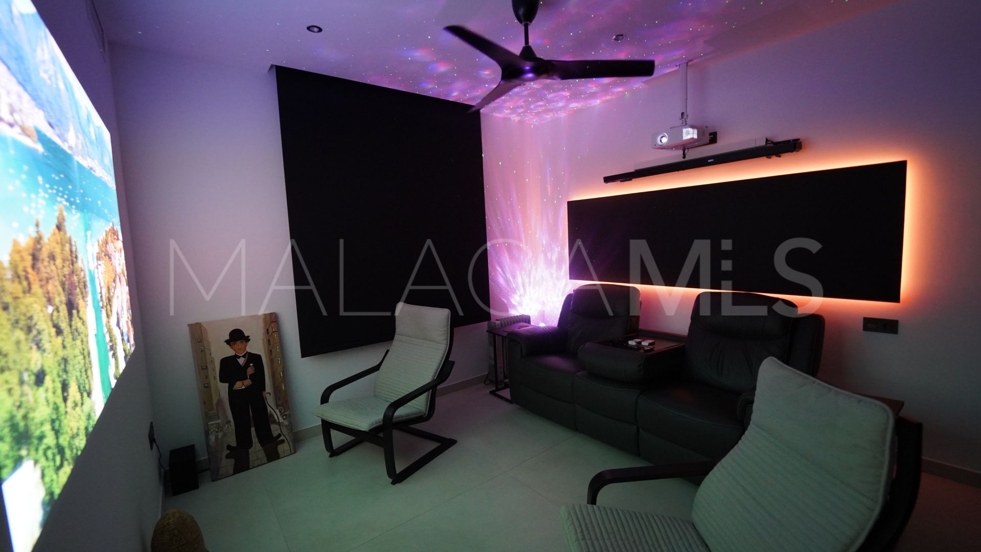 Villa for sale in Mijas Golf