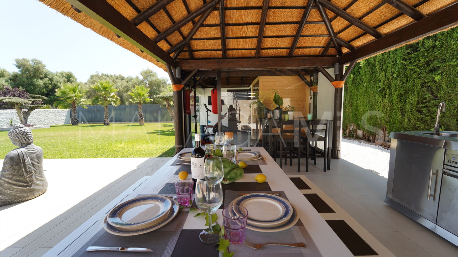 Villa for sale in Mijas Golf