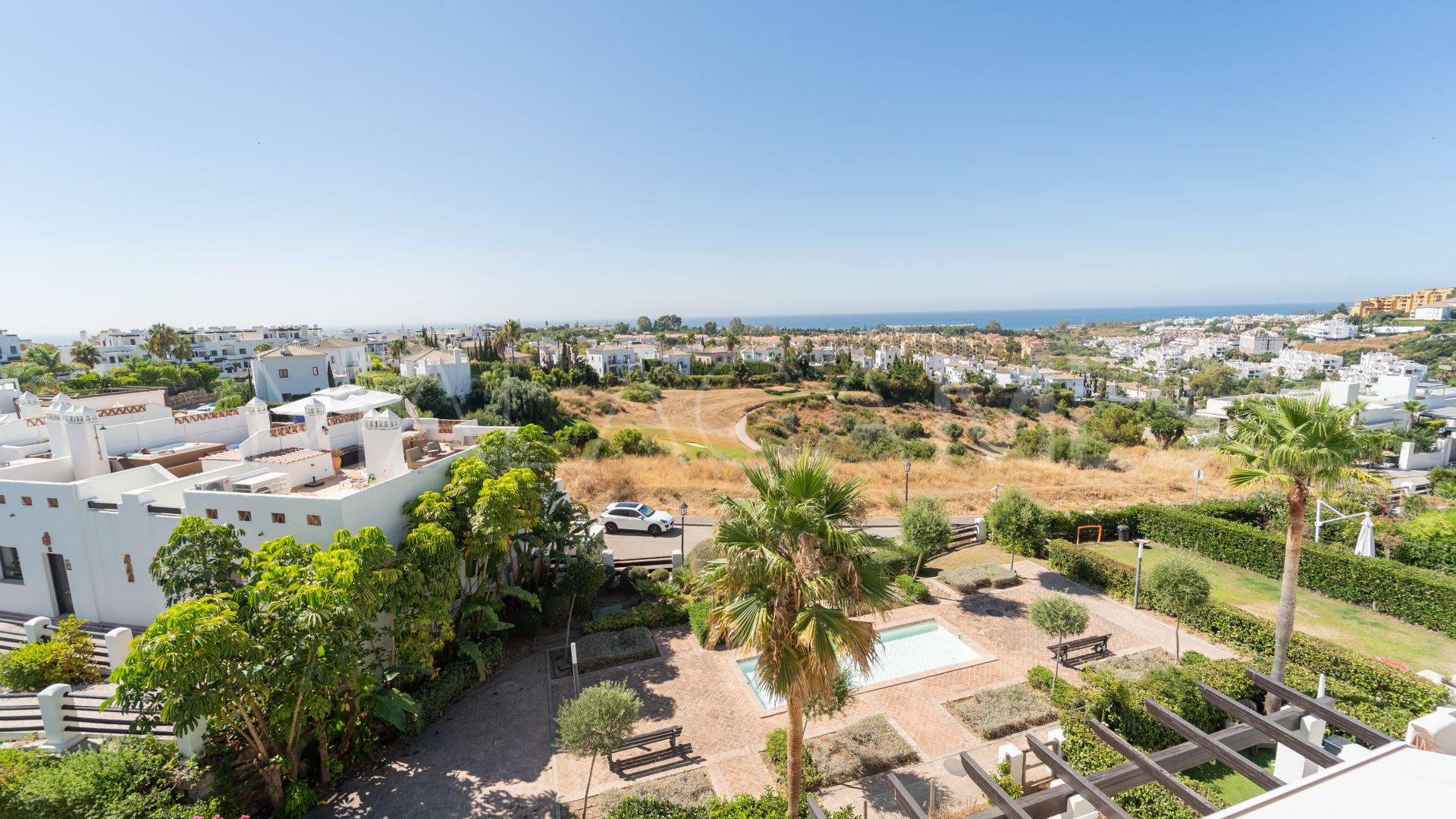 Duplex penthouse for sale in La Resina Golf