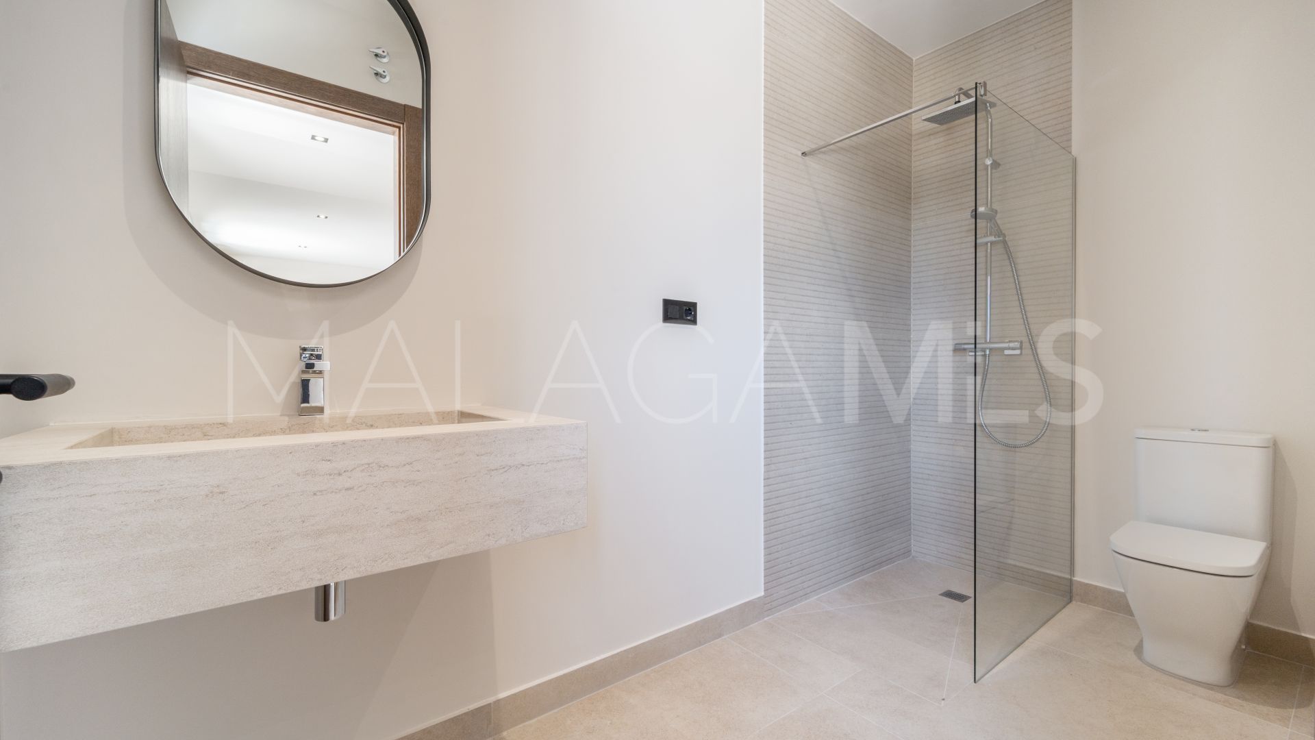 Villa for sale in Cala de Mijas
