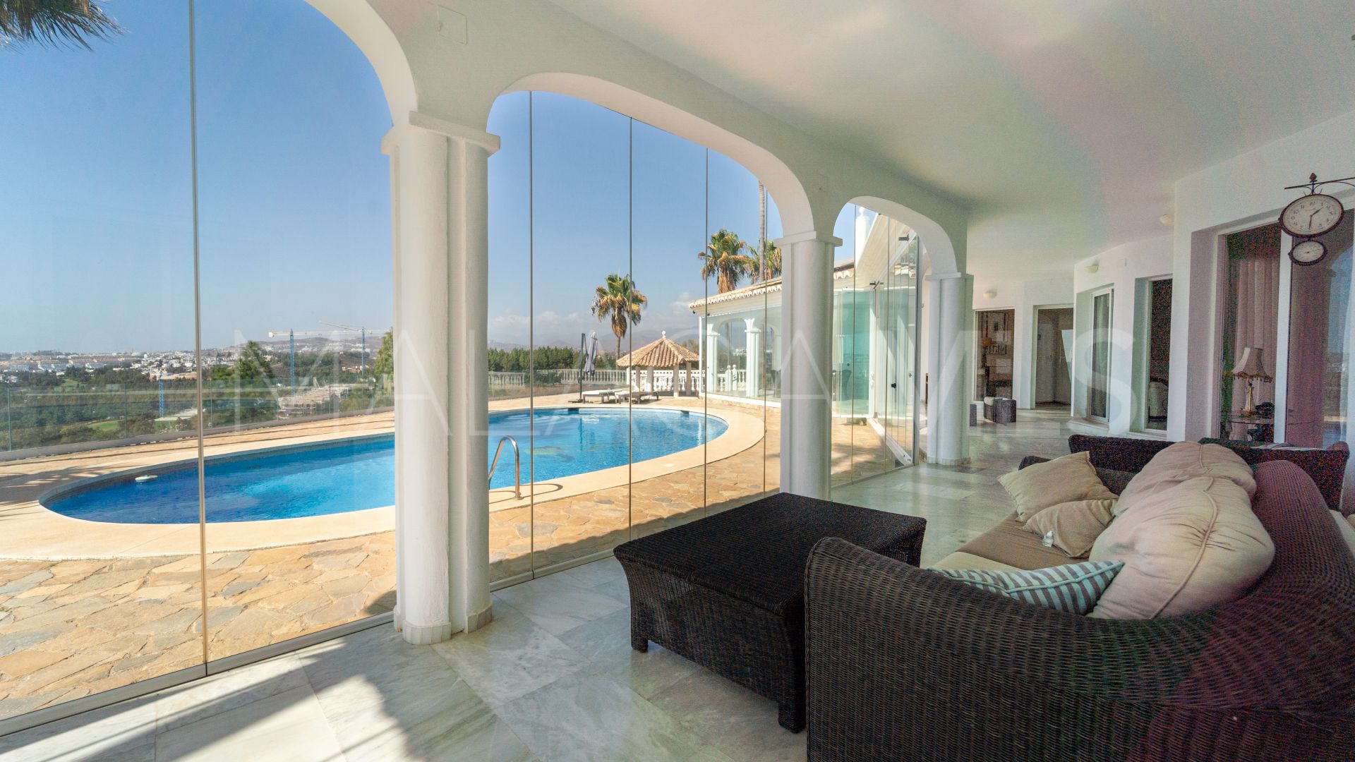For sale villa in El Chaparral with 5 bedrooms