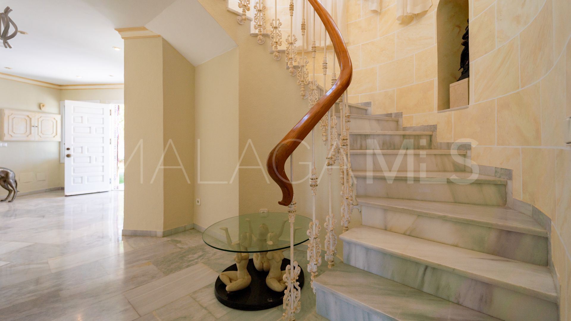 For sale villa in El Chaparral with 5 bedrooms