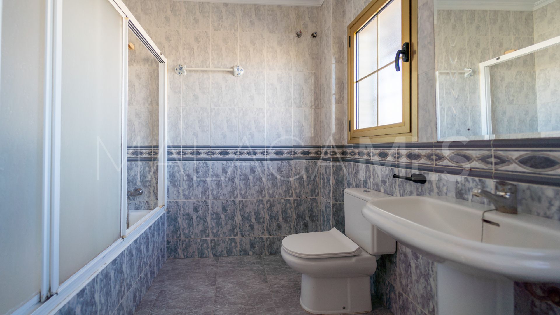 Villa for sale in Cerrado del Aguila