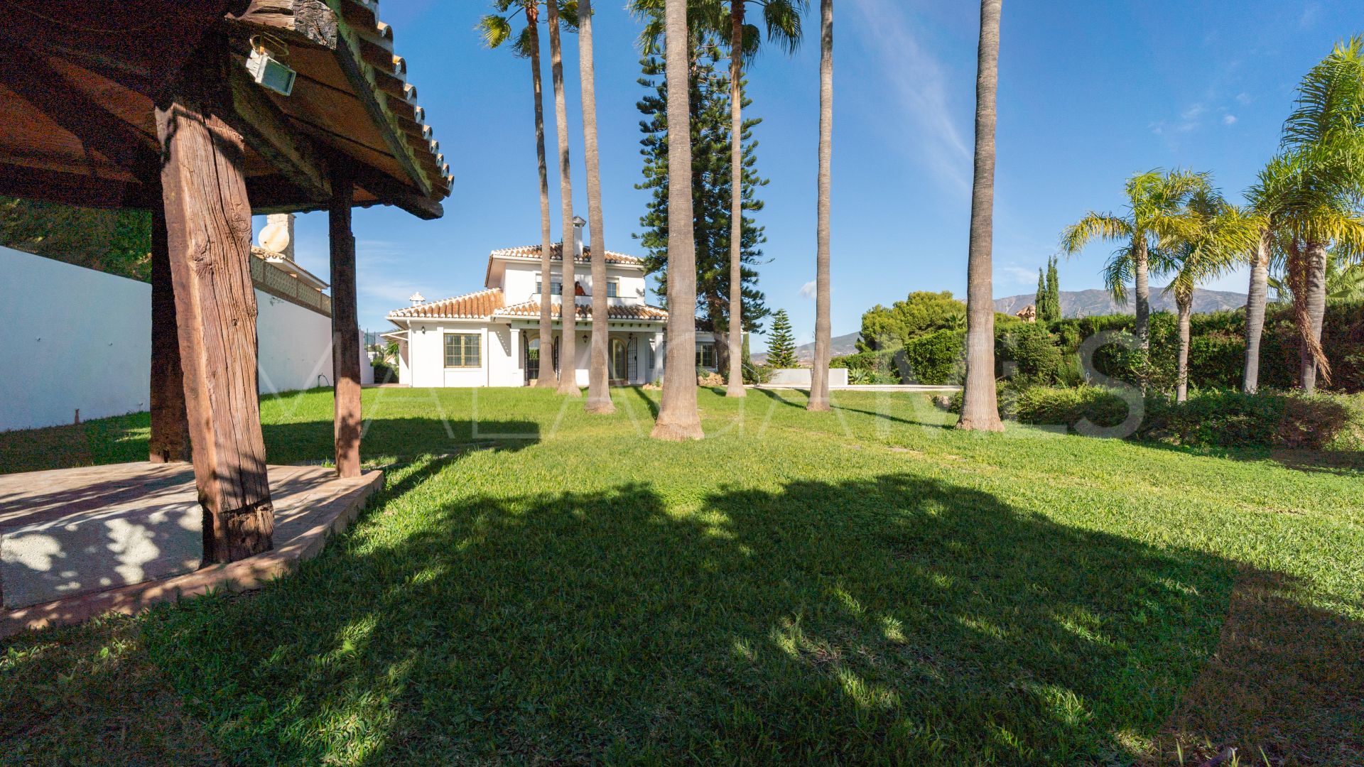 Villa for sale in Cerrado del Aguila