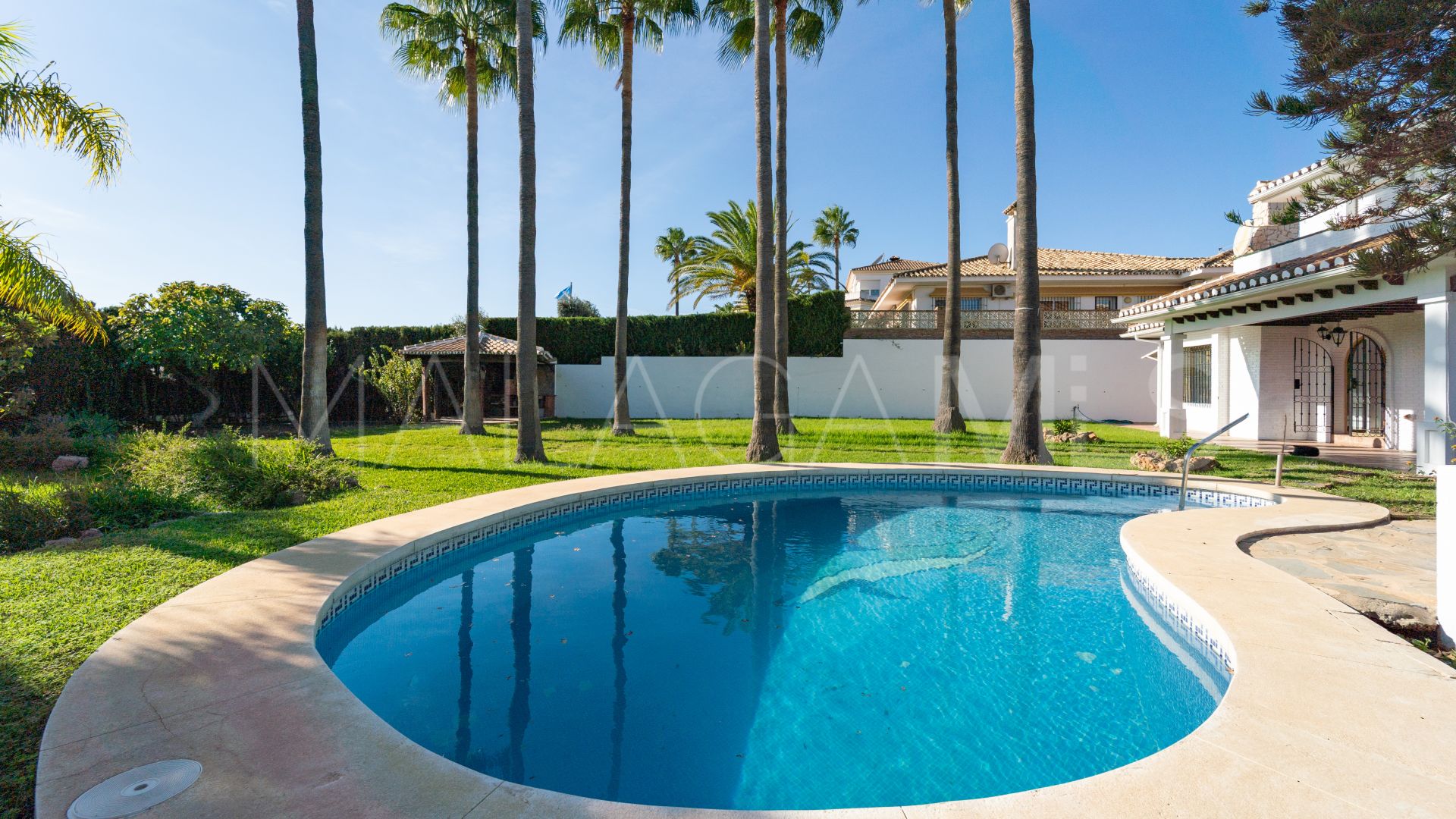 Villa for sale in Cerrado del Aguila