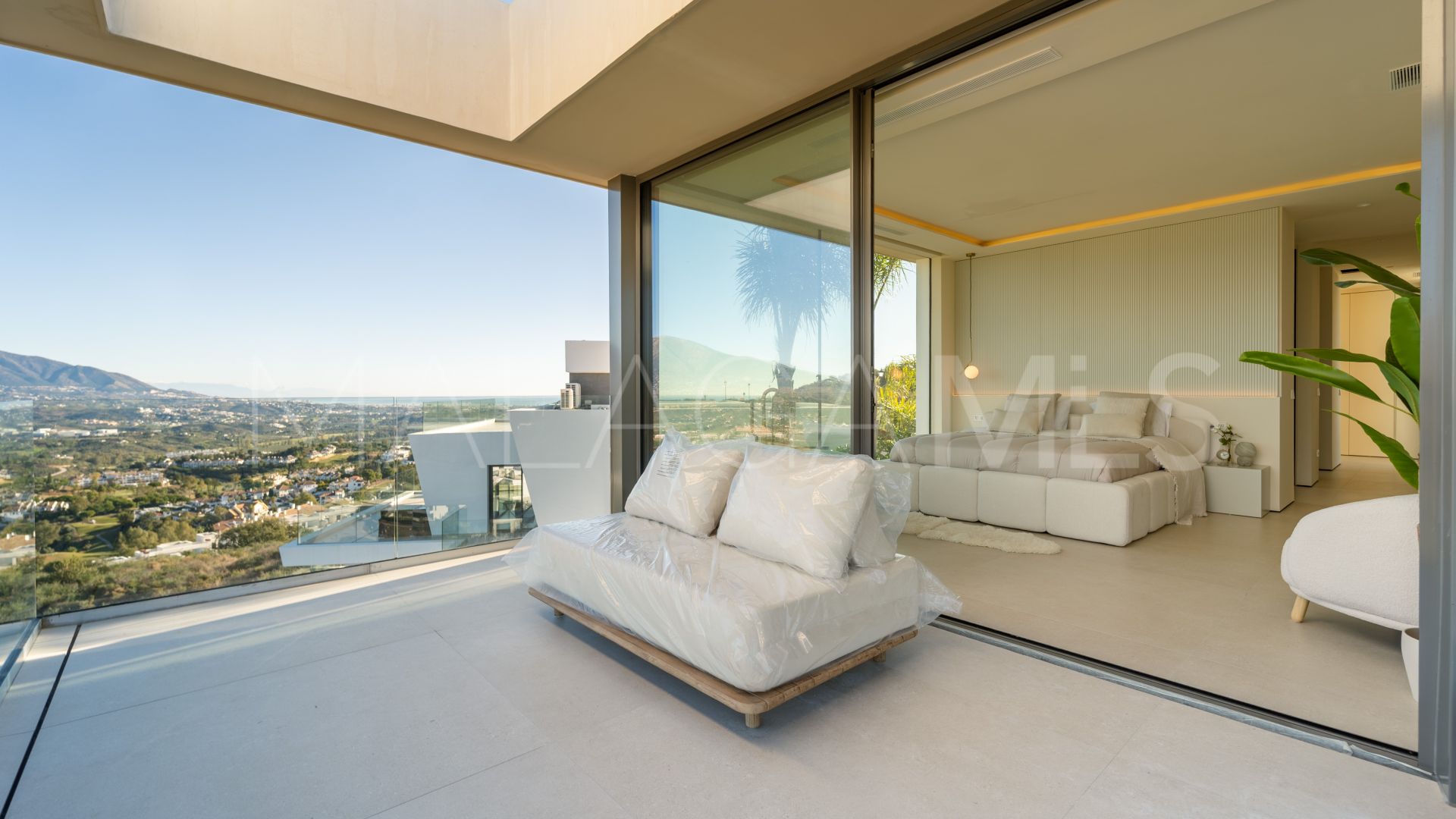 For sale villa with 5 bedrooms in La Cala Golf Resort