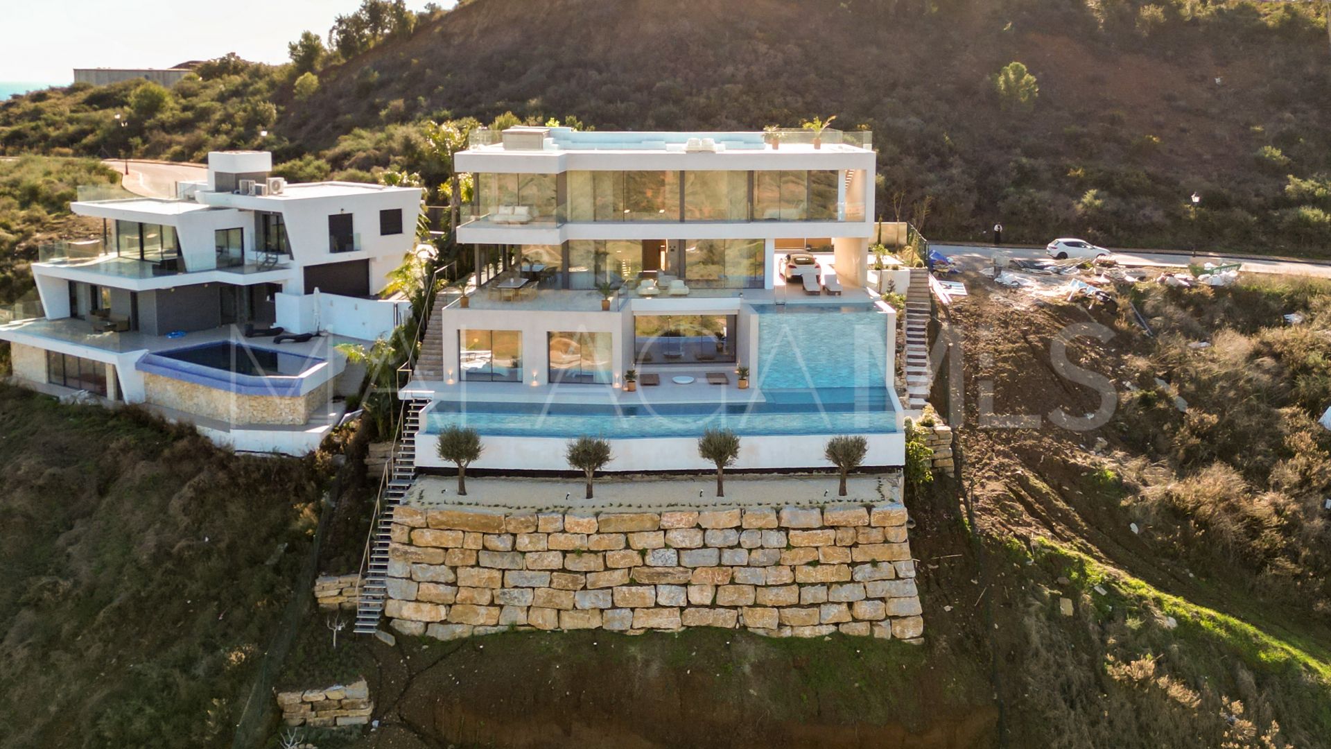 For sale villa with 5 bedrooms in La Cala Golf Resort