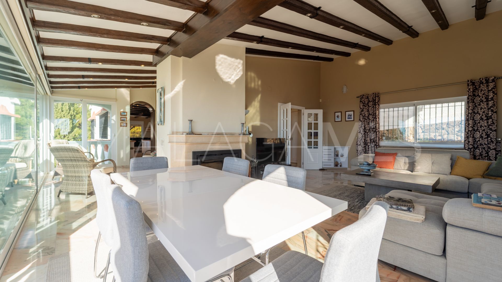 Villa for sale in Mijas