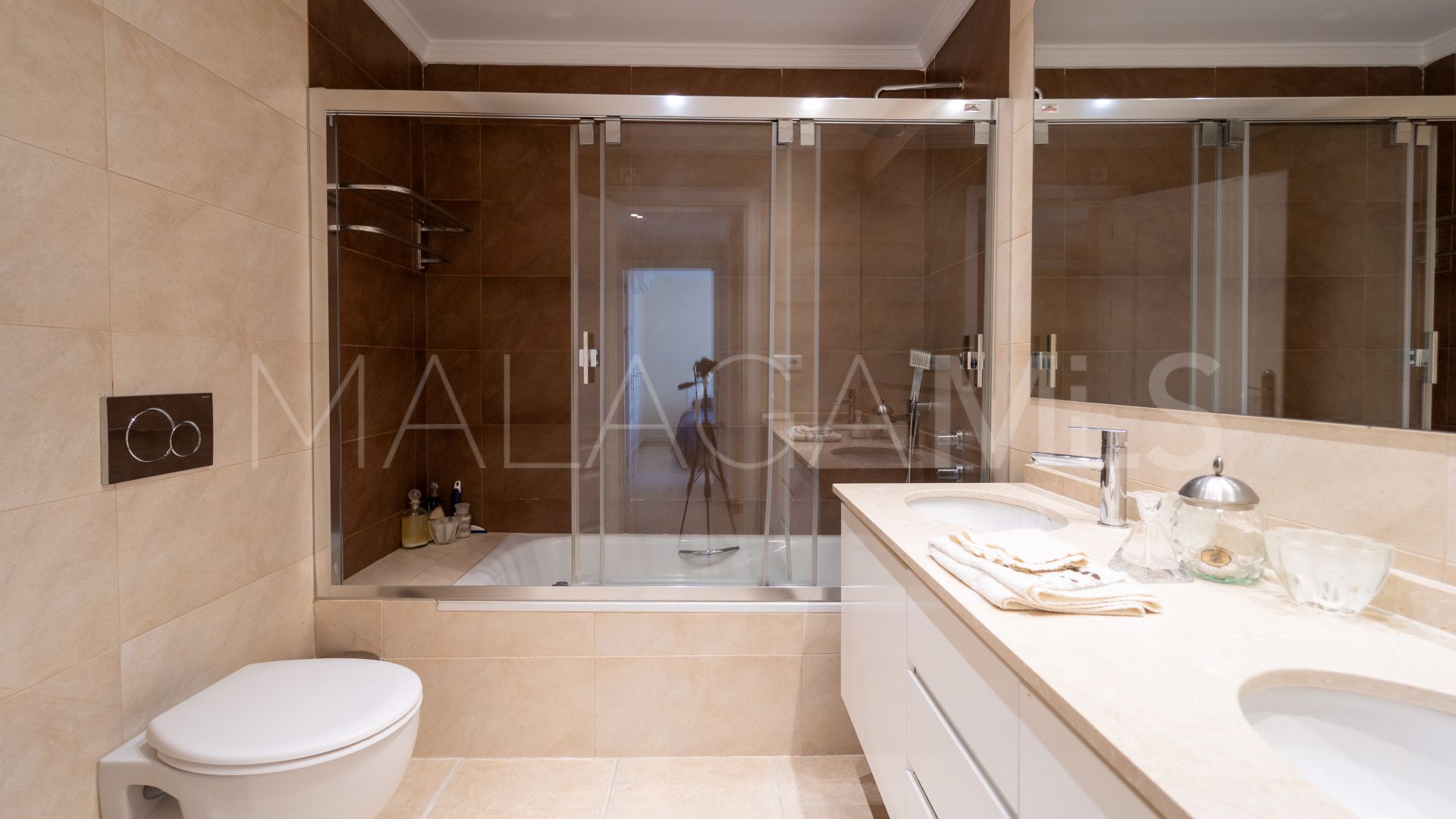 Villa for sale in Mijas