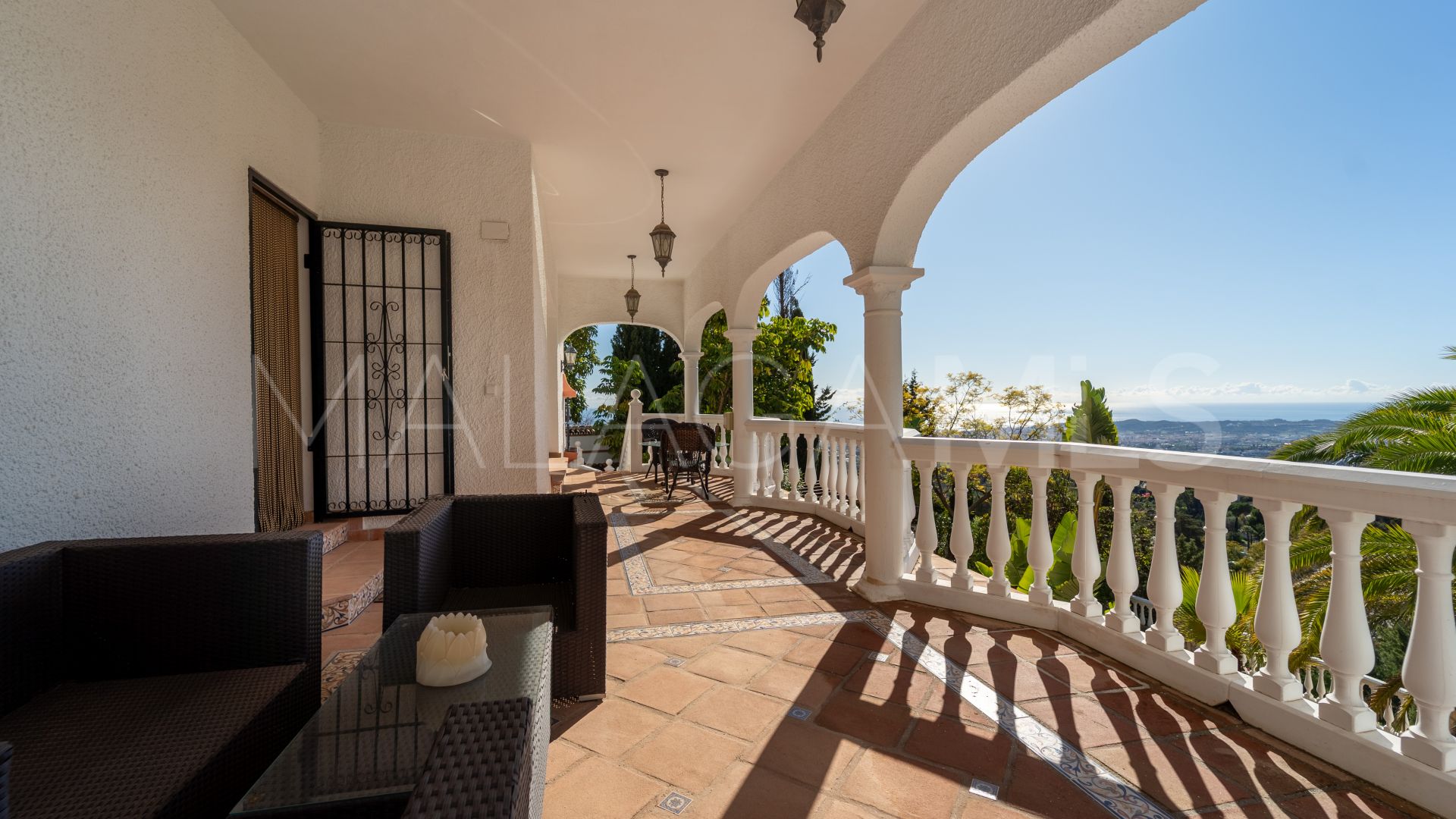 Villa for sale in Mijas