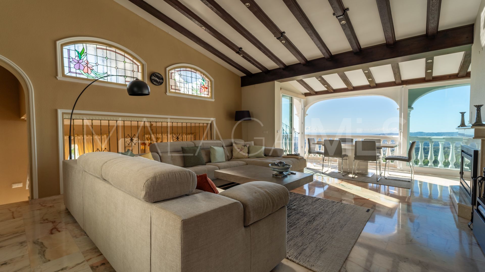 Villa for sale in Mijas