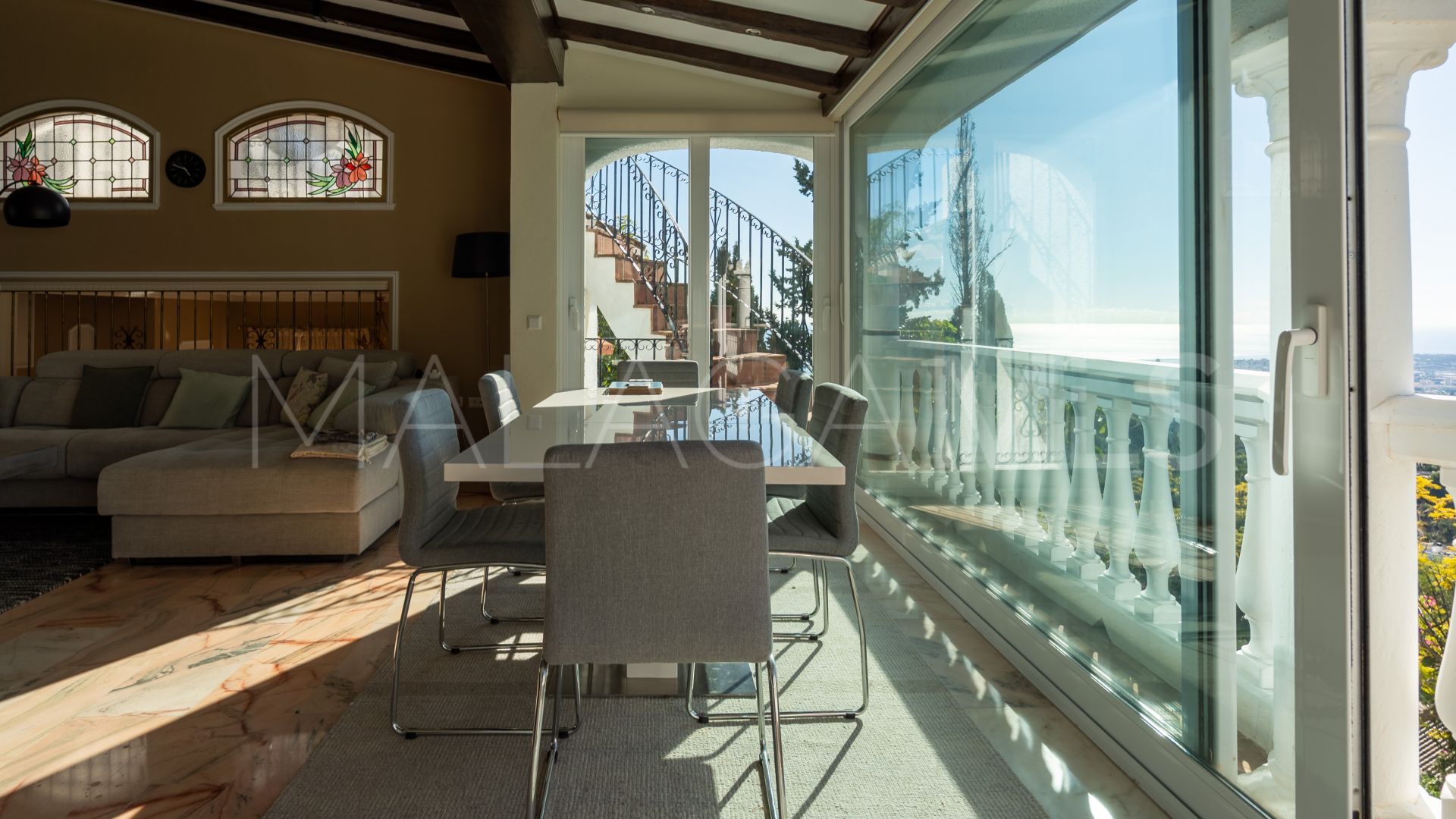 Villa for sale in Mijas