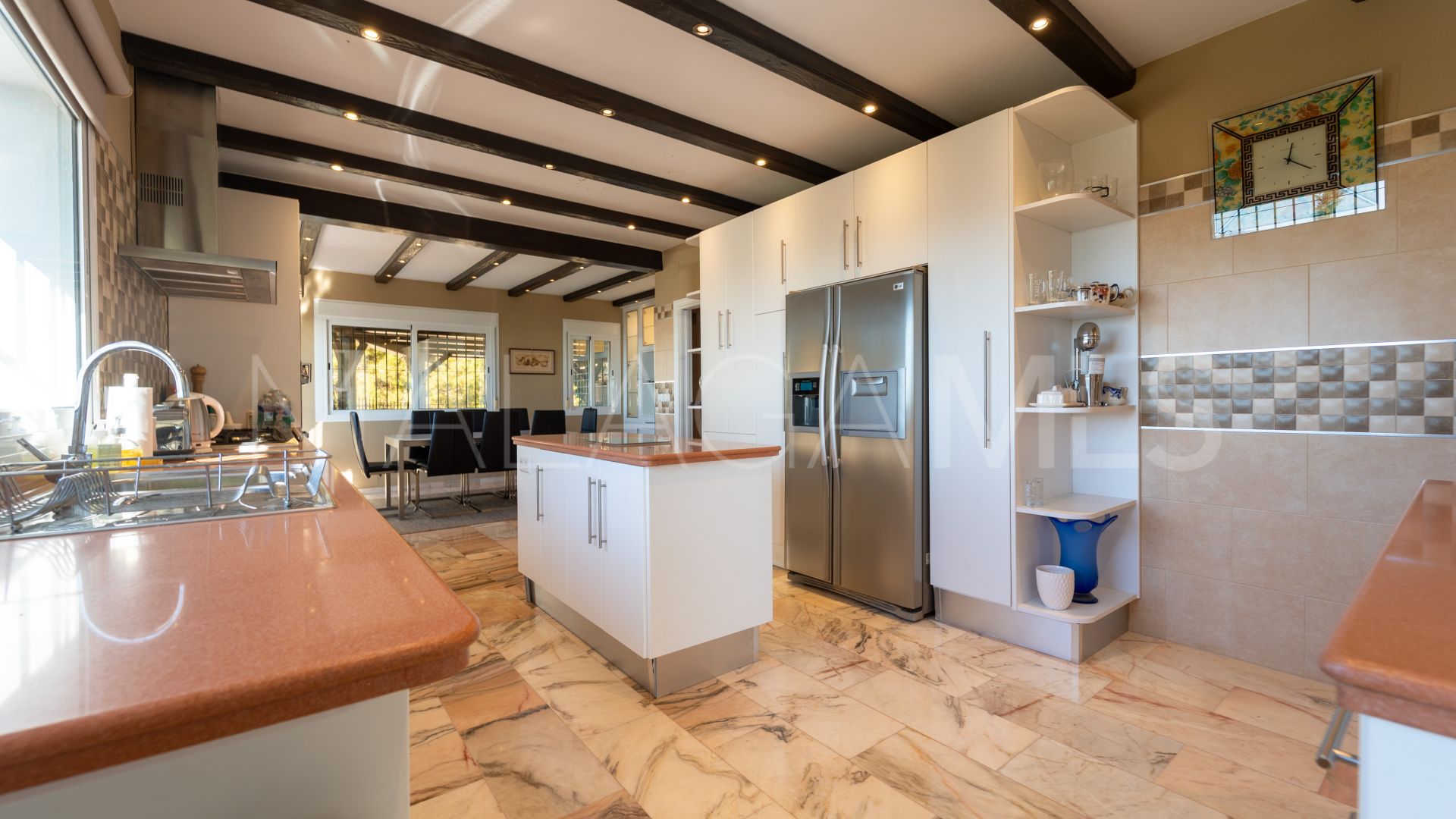 Villa for sale in Mijas