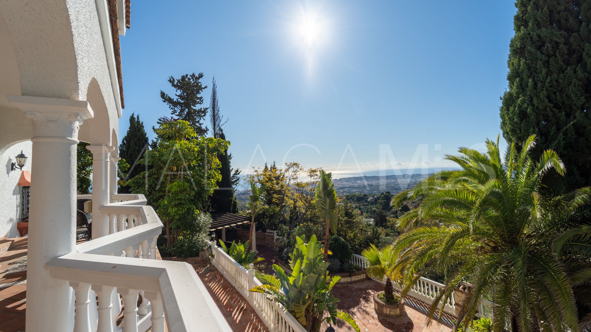 Villa for sale in Mijas