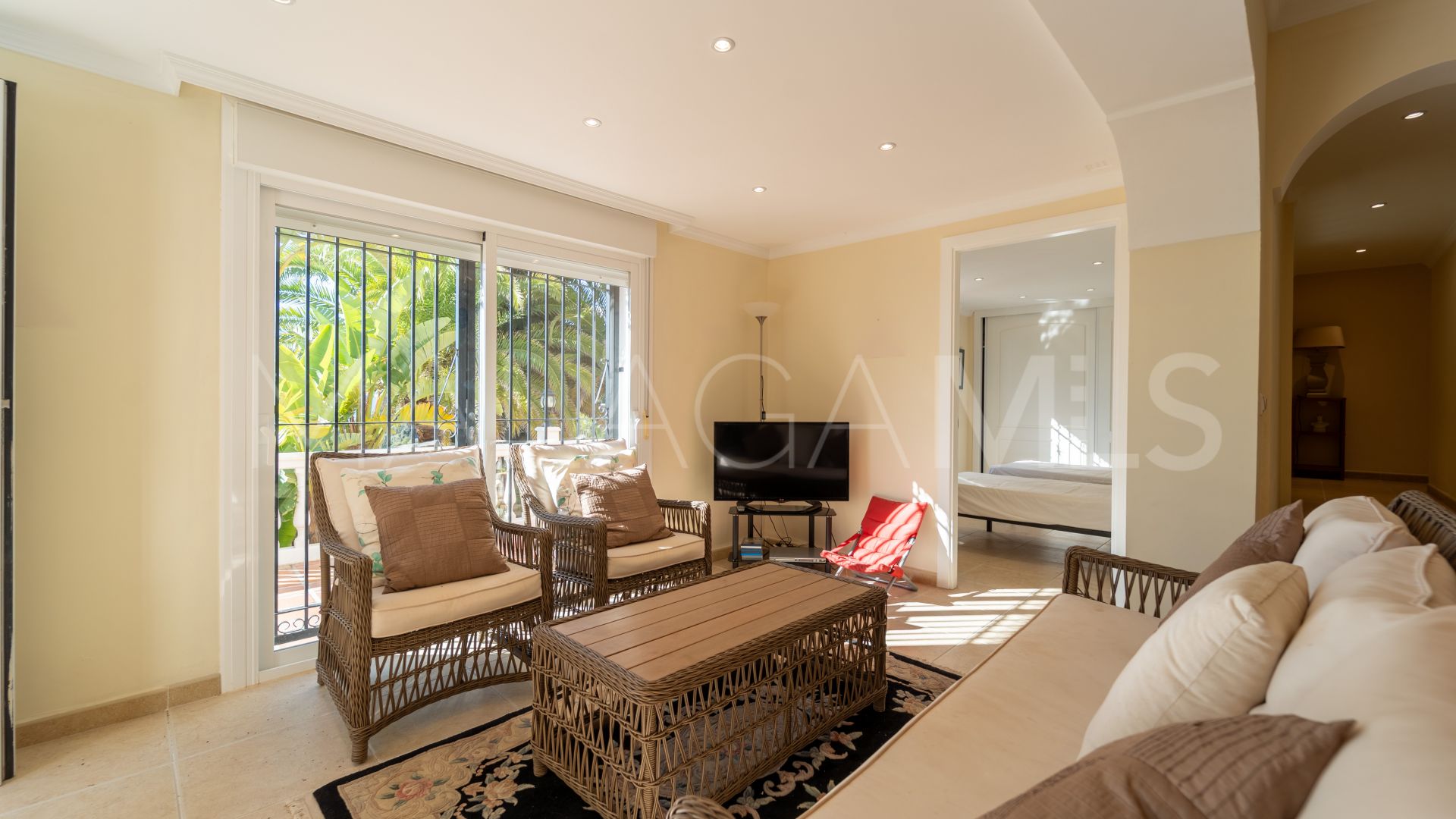 Villa for sale in Mijas