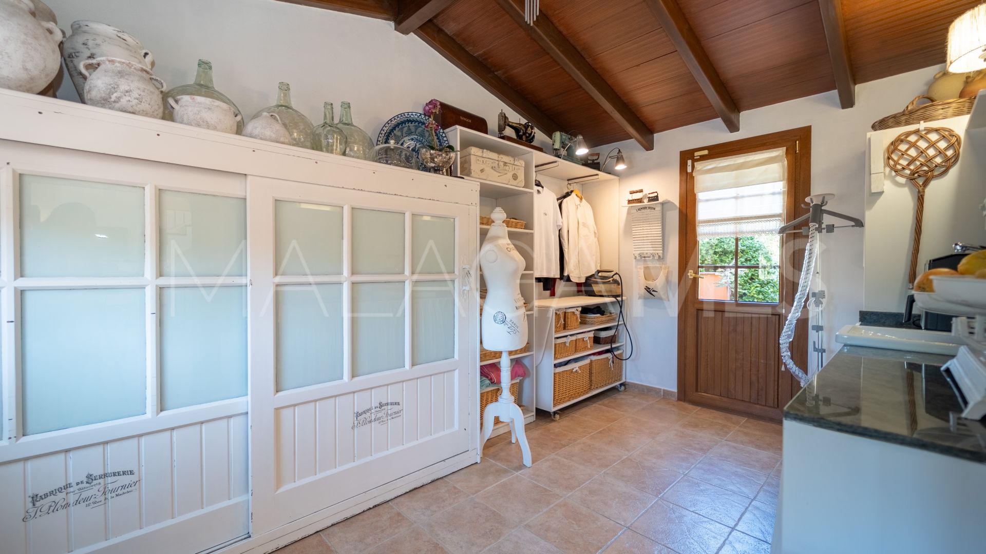 Villa for sale in Sierrezuela