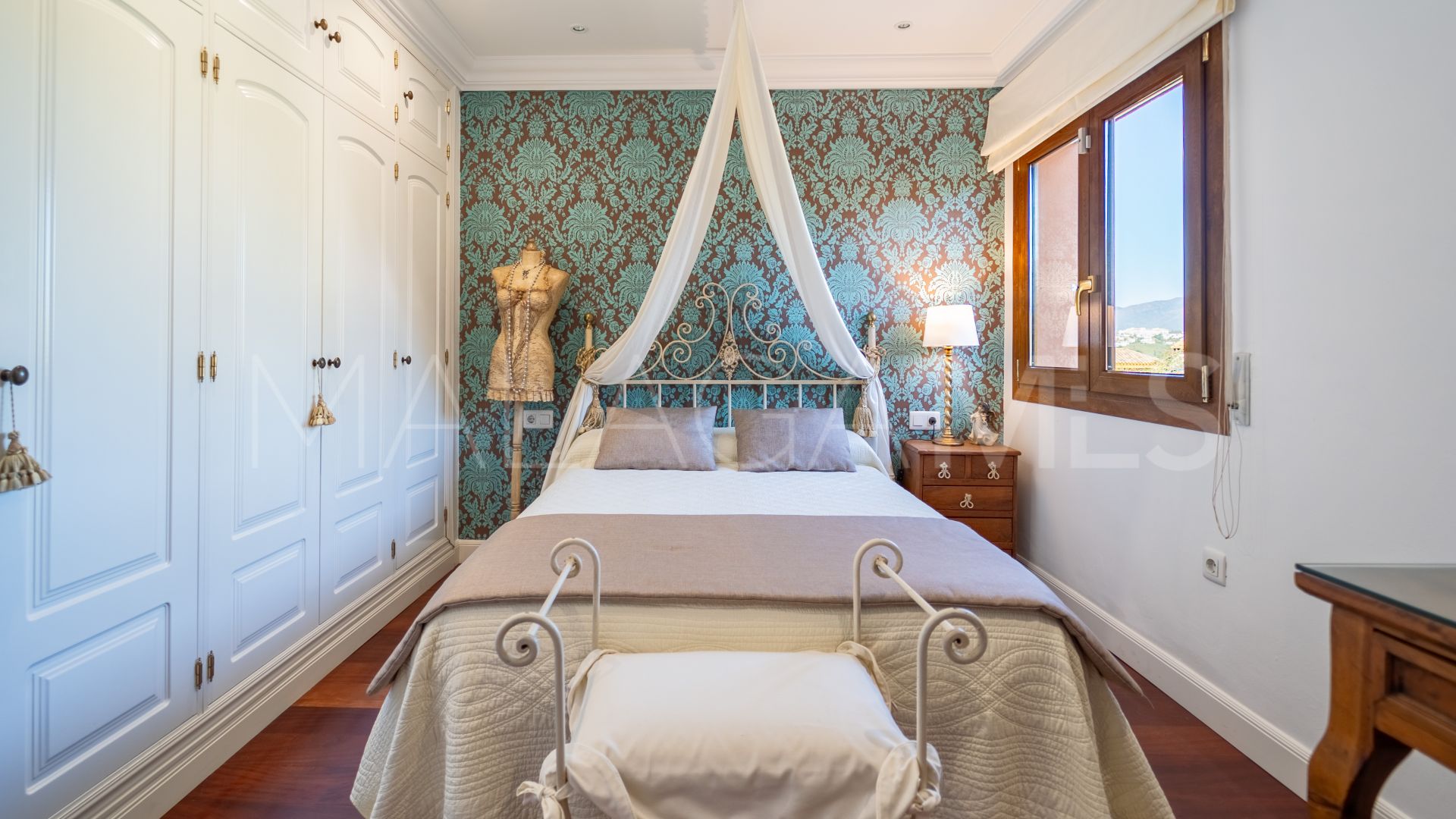 Villa for sale in Sierrezuela