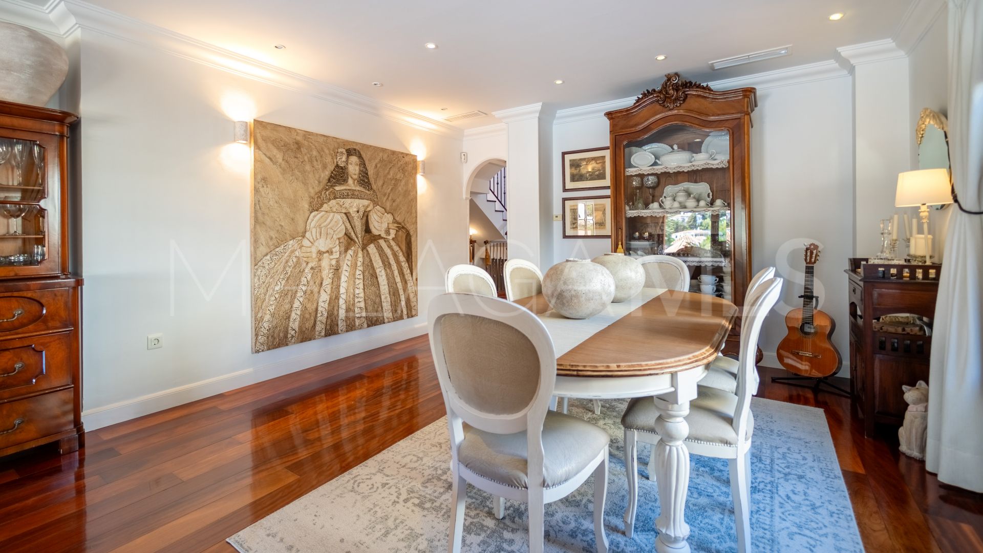 Villa for sale in Sierrezuela