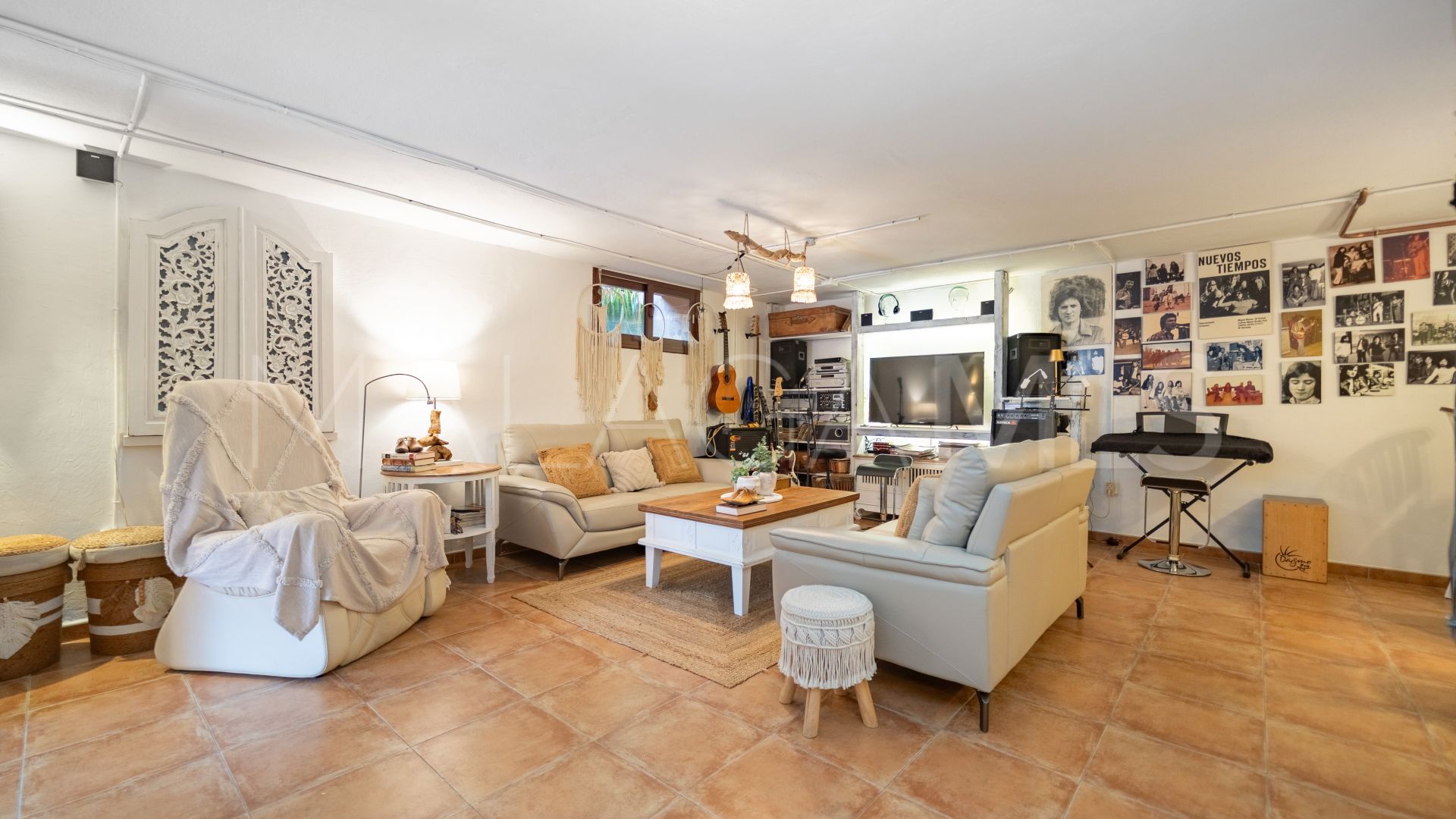 Villa for sale in Sierrezuela