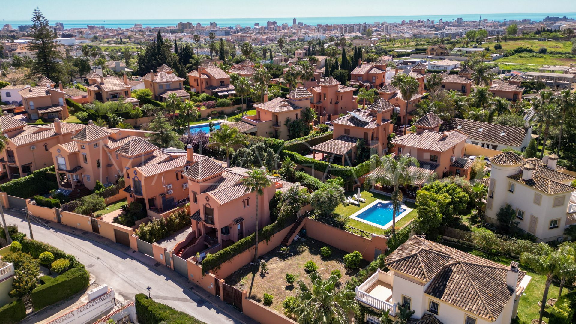 Villa for sale in Sierrezuela