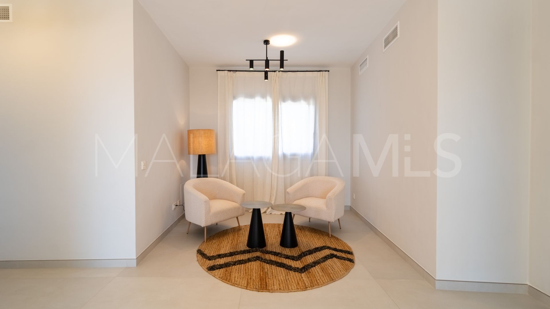Se vende villa in El Rosario with 6 bedrooms