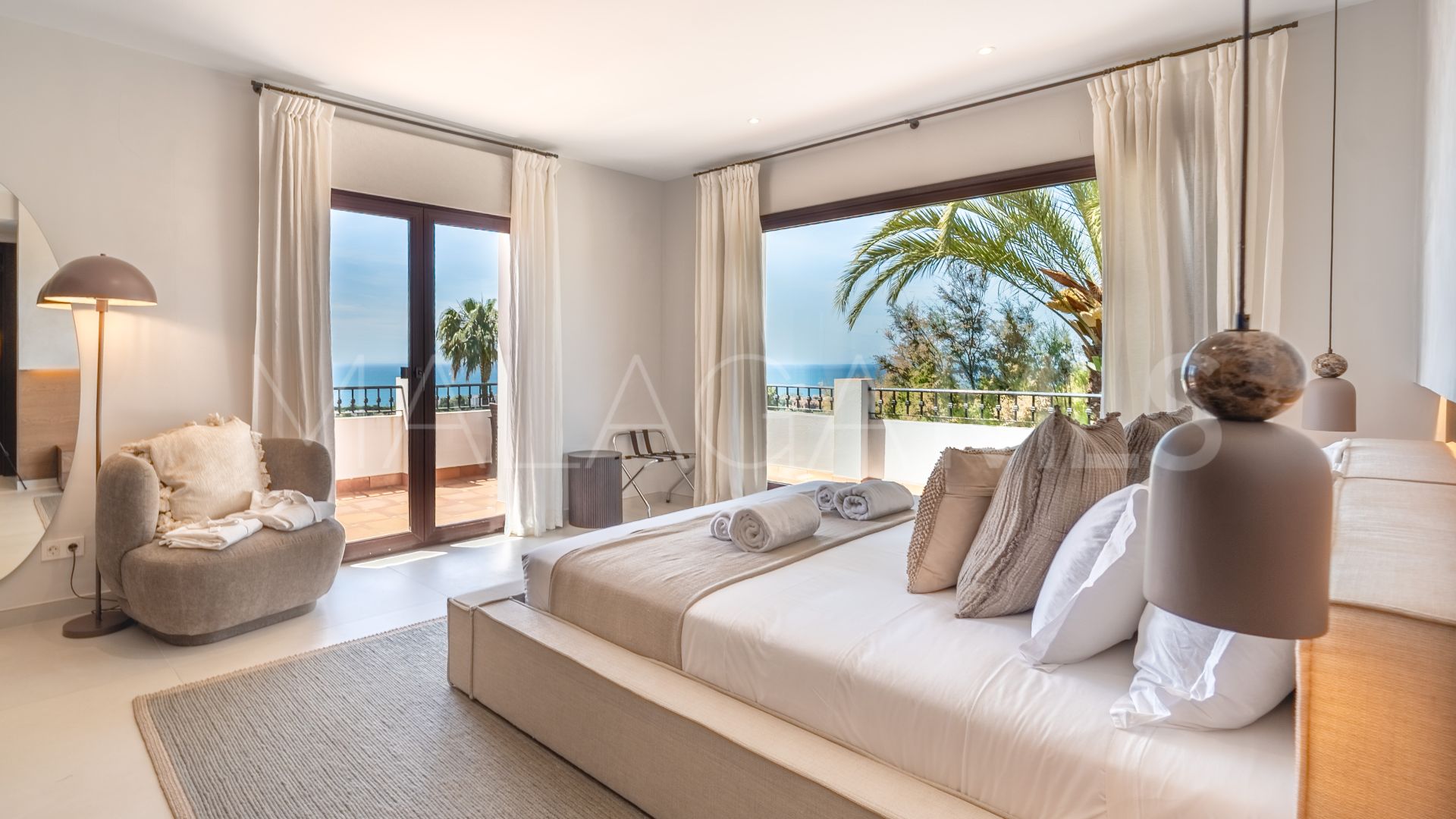 Se vende villa in El Rosario with 6 bedrooms