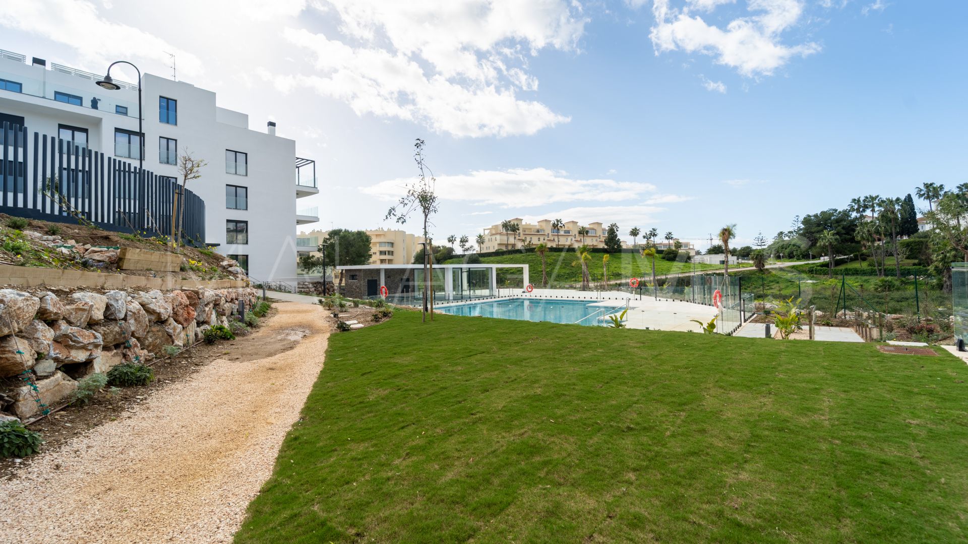 For sale El Chaparral 2 bedrooms apartment