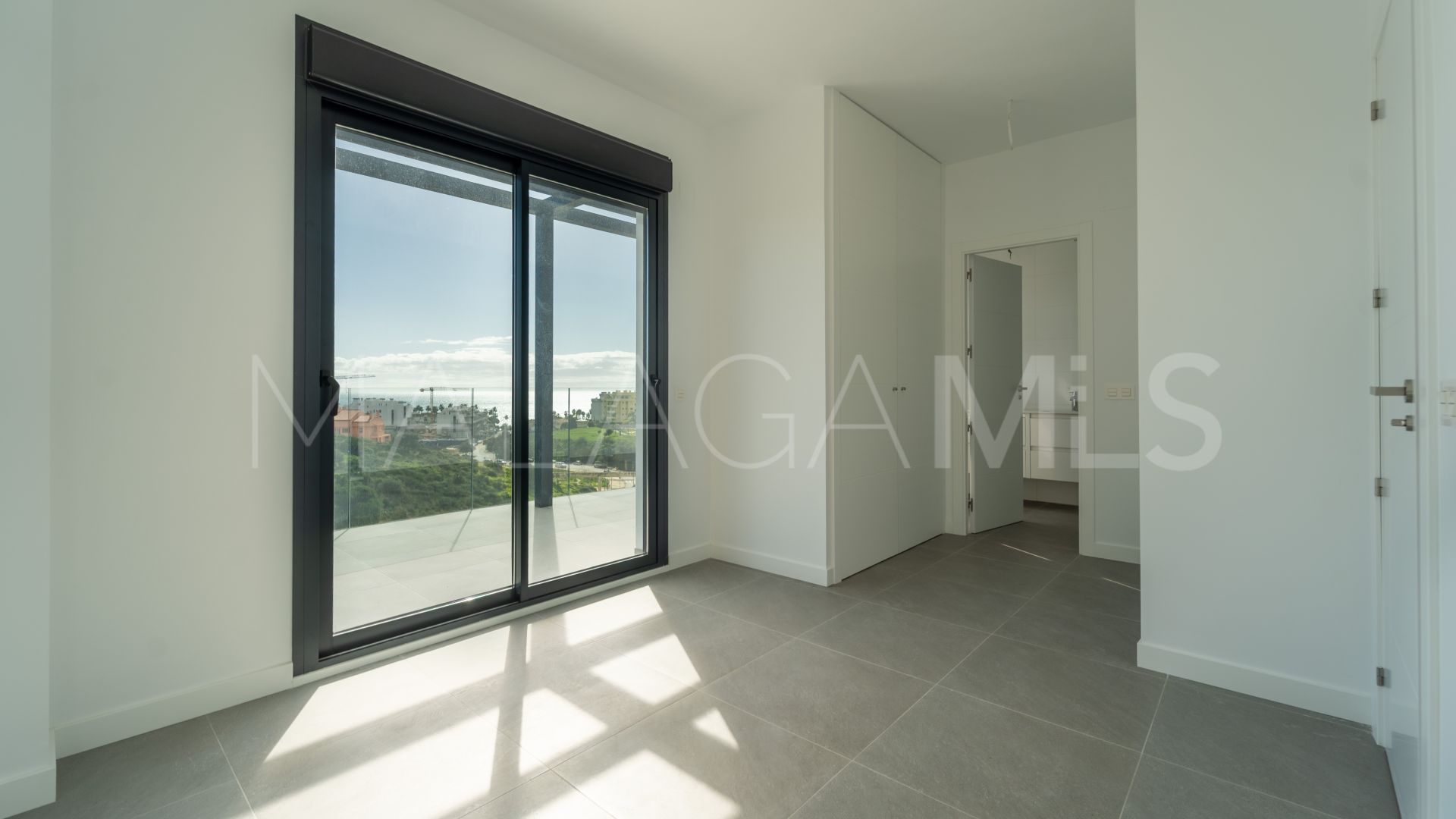 For sale El Chaparral 2 bedrooms apartment