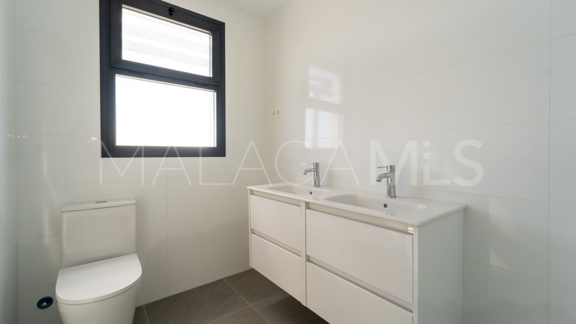 For sale El Chaparral 2 bedrooms apartment