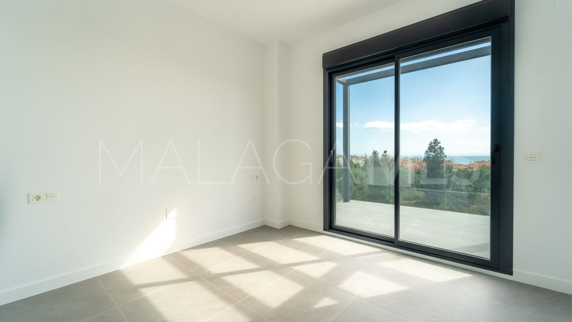 For sale El Chaparral 2 bedrooms apartment