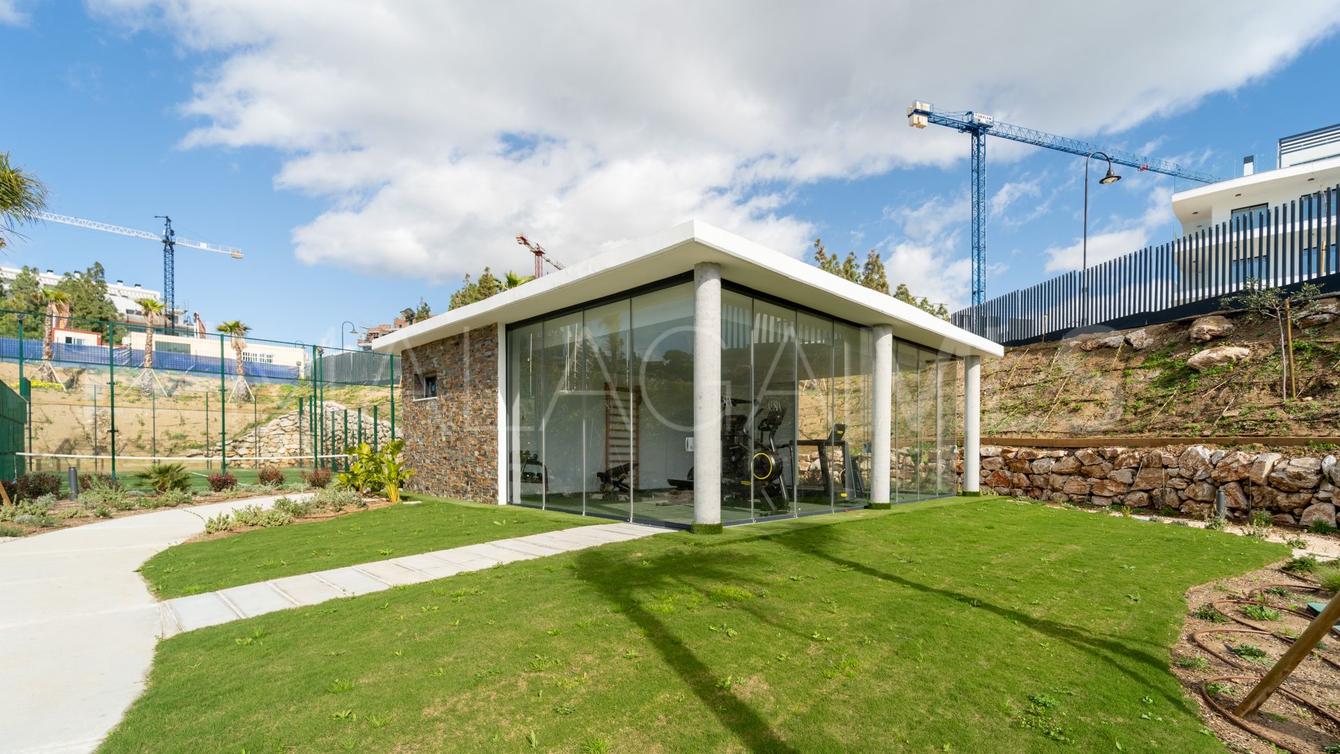 For sale El Chaparral 2 bedrooms apartment