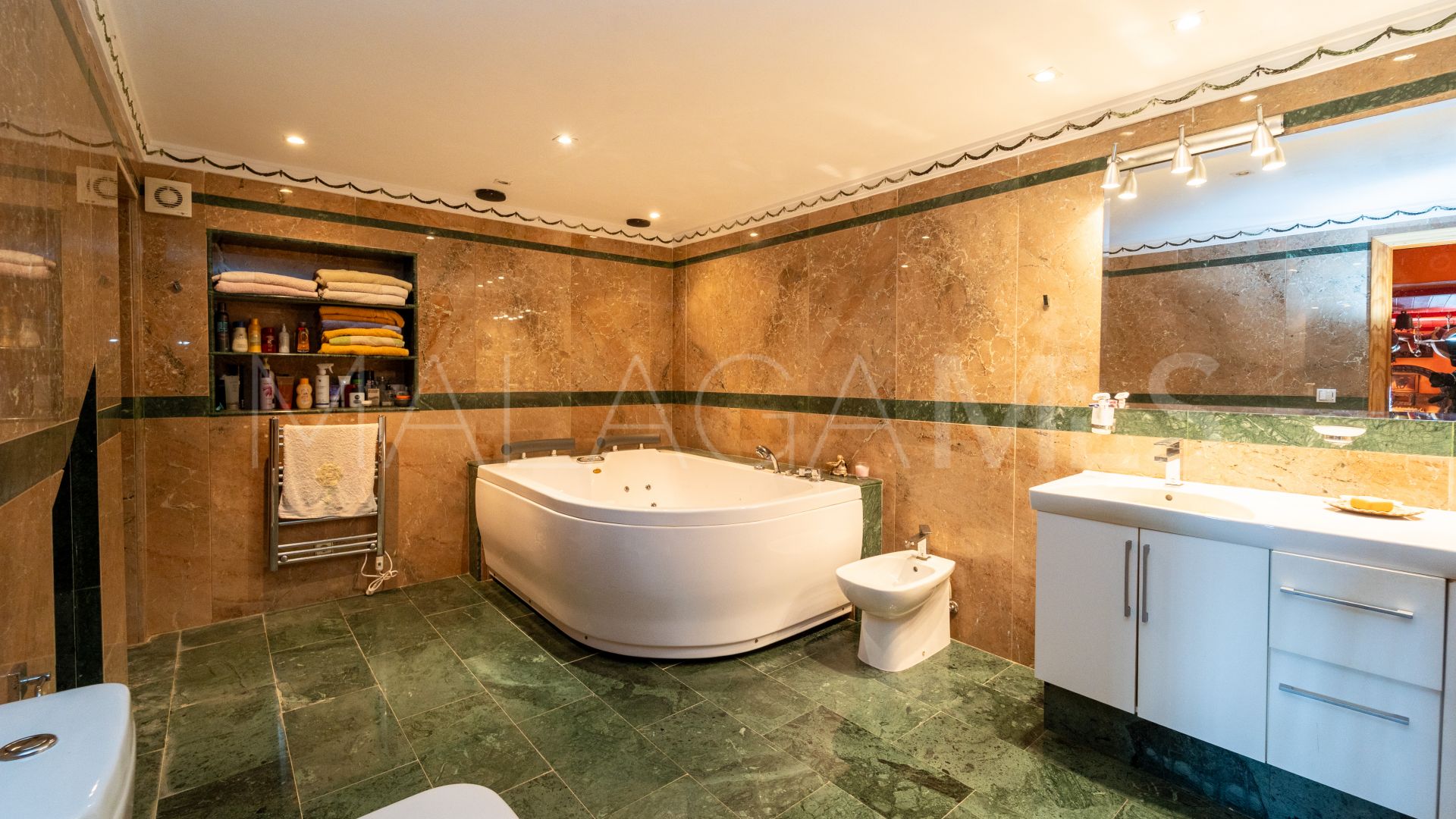 Villa for sale in Torremuelle