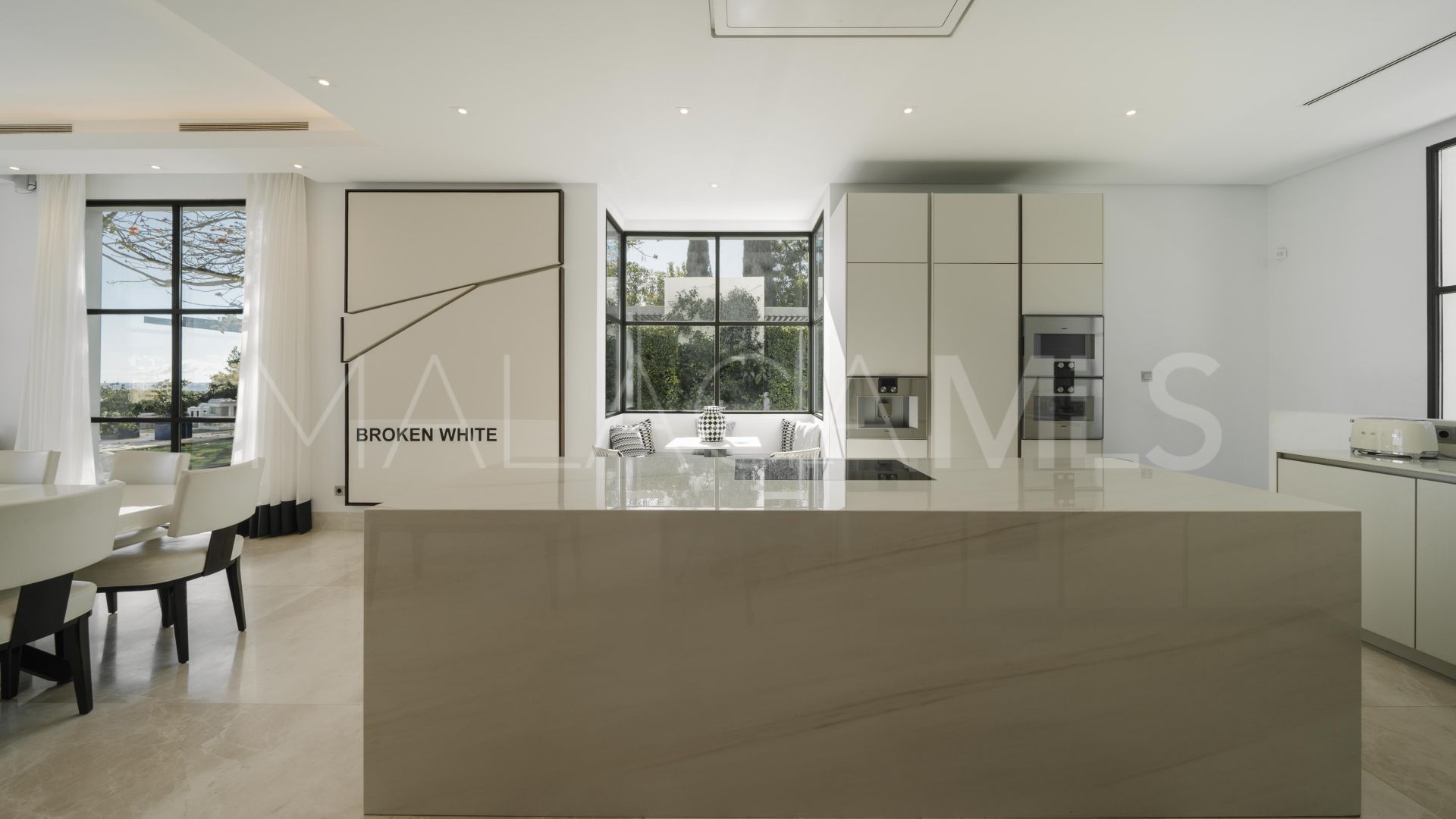 Los Flamingos, villa for sale