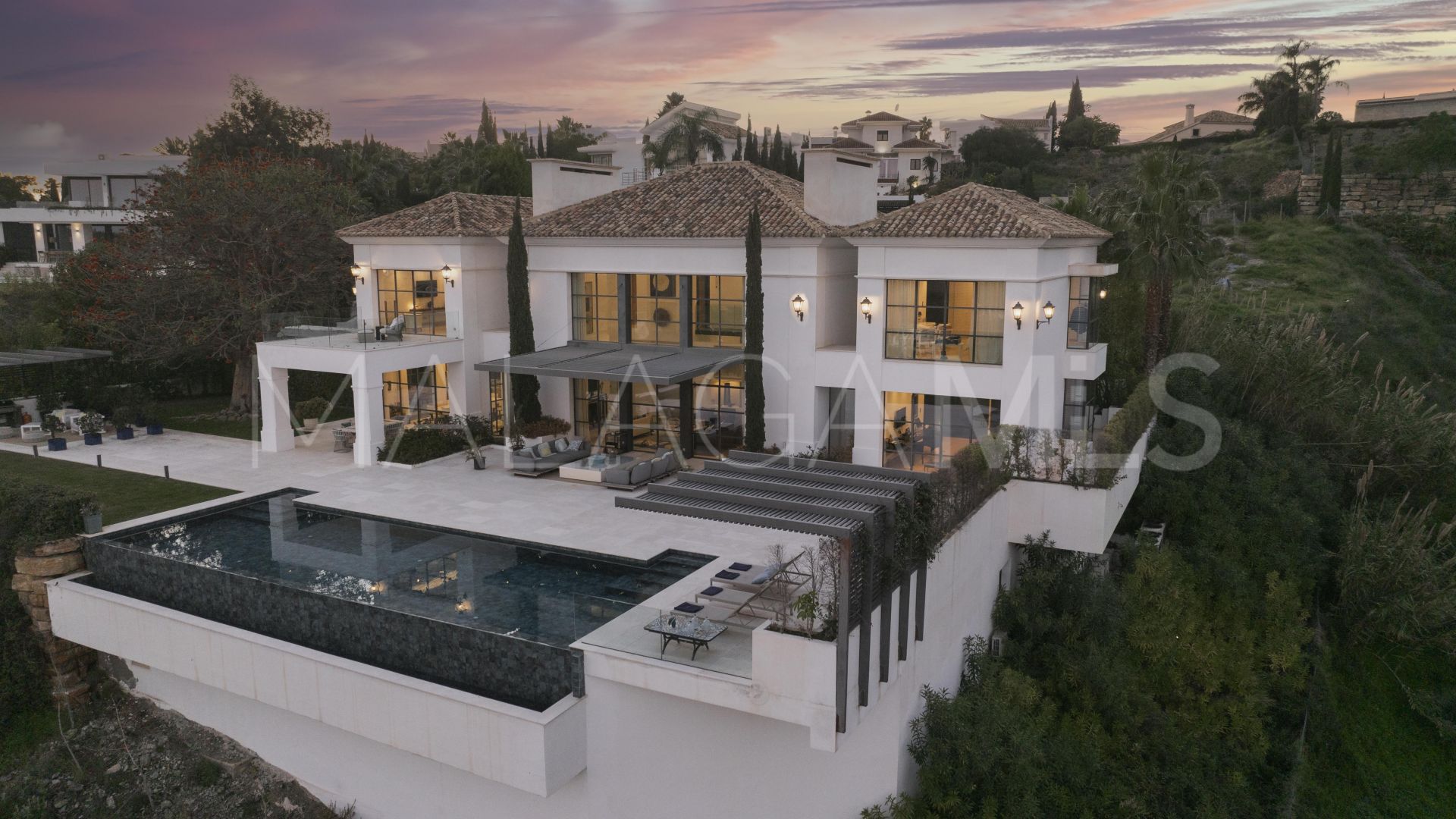 Los Flamingos, villa for sale