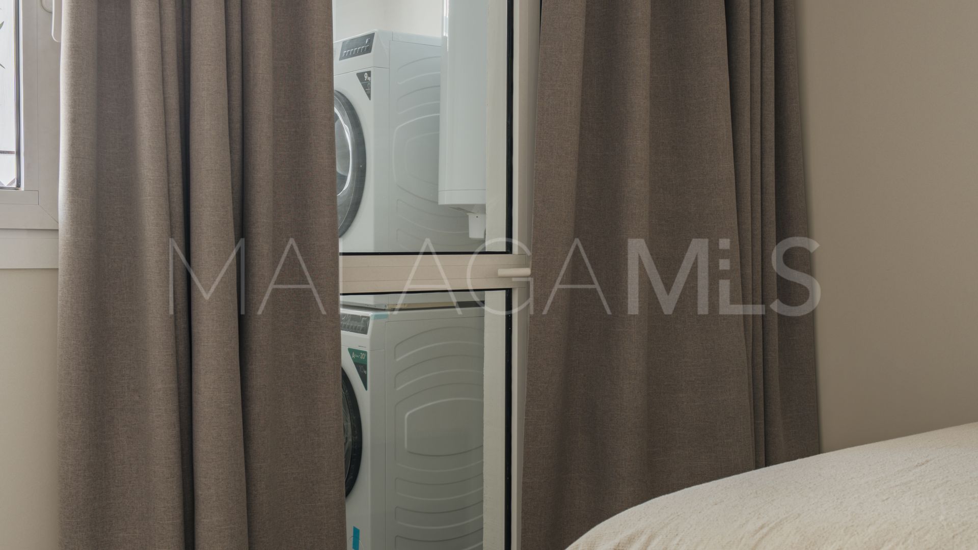 Apartment in La Quinta Village for sale