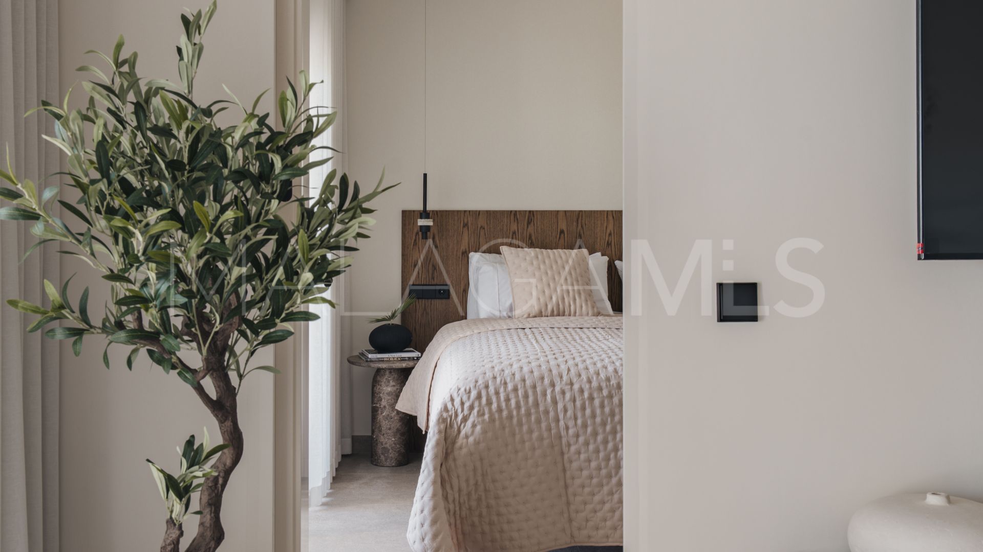 Apartment in La Quinta Village for sale