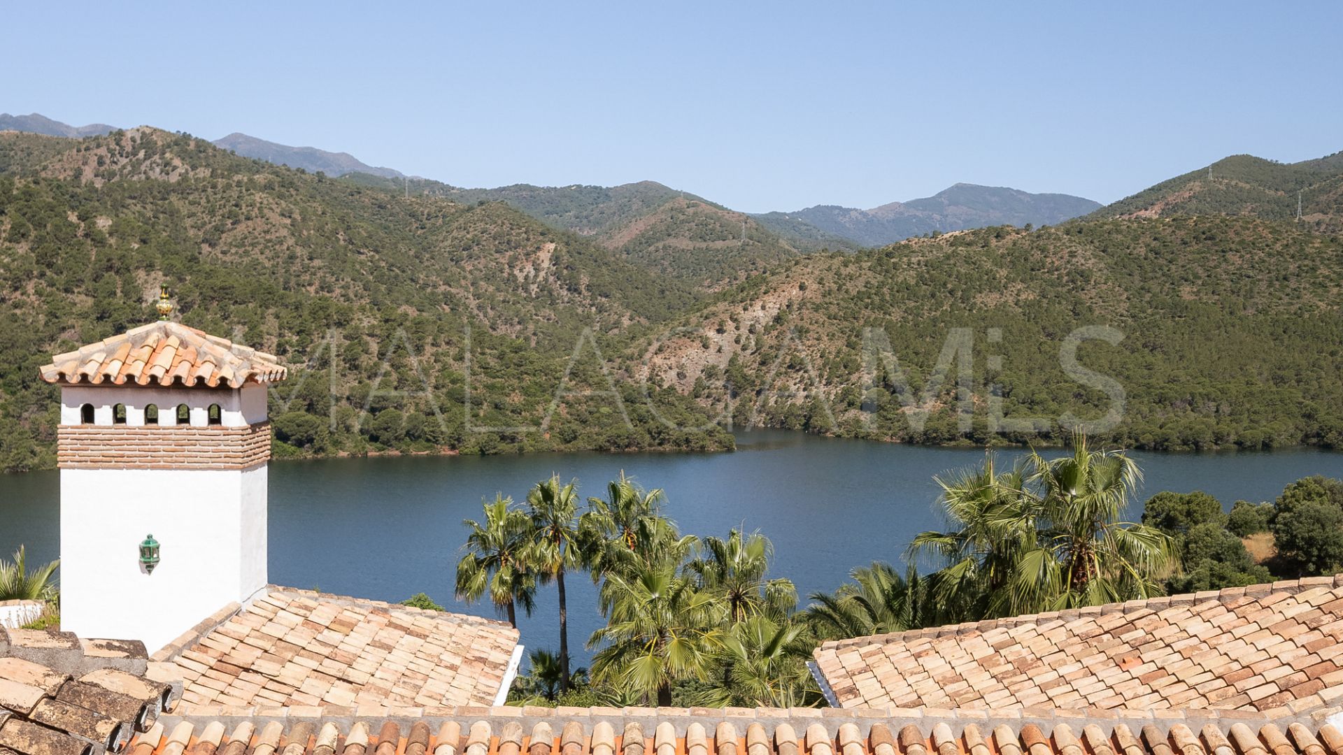 Villa for sale in Istan