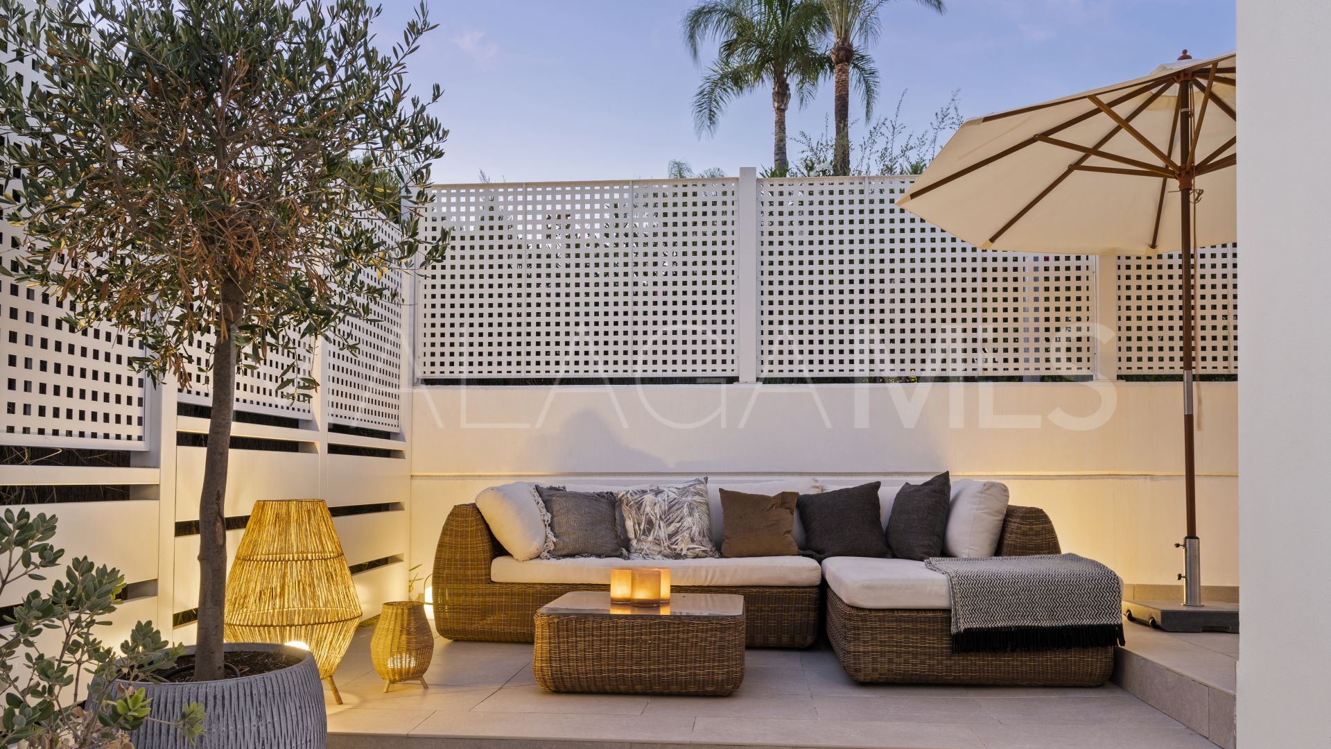 Reihenhaus for sale in Nueva Andalucia