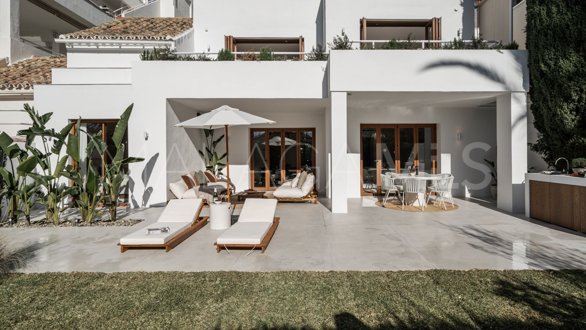 Doppelhaus for sale in Alcores del Golf