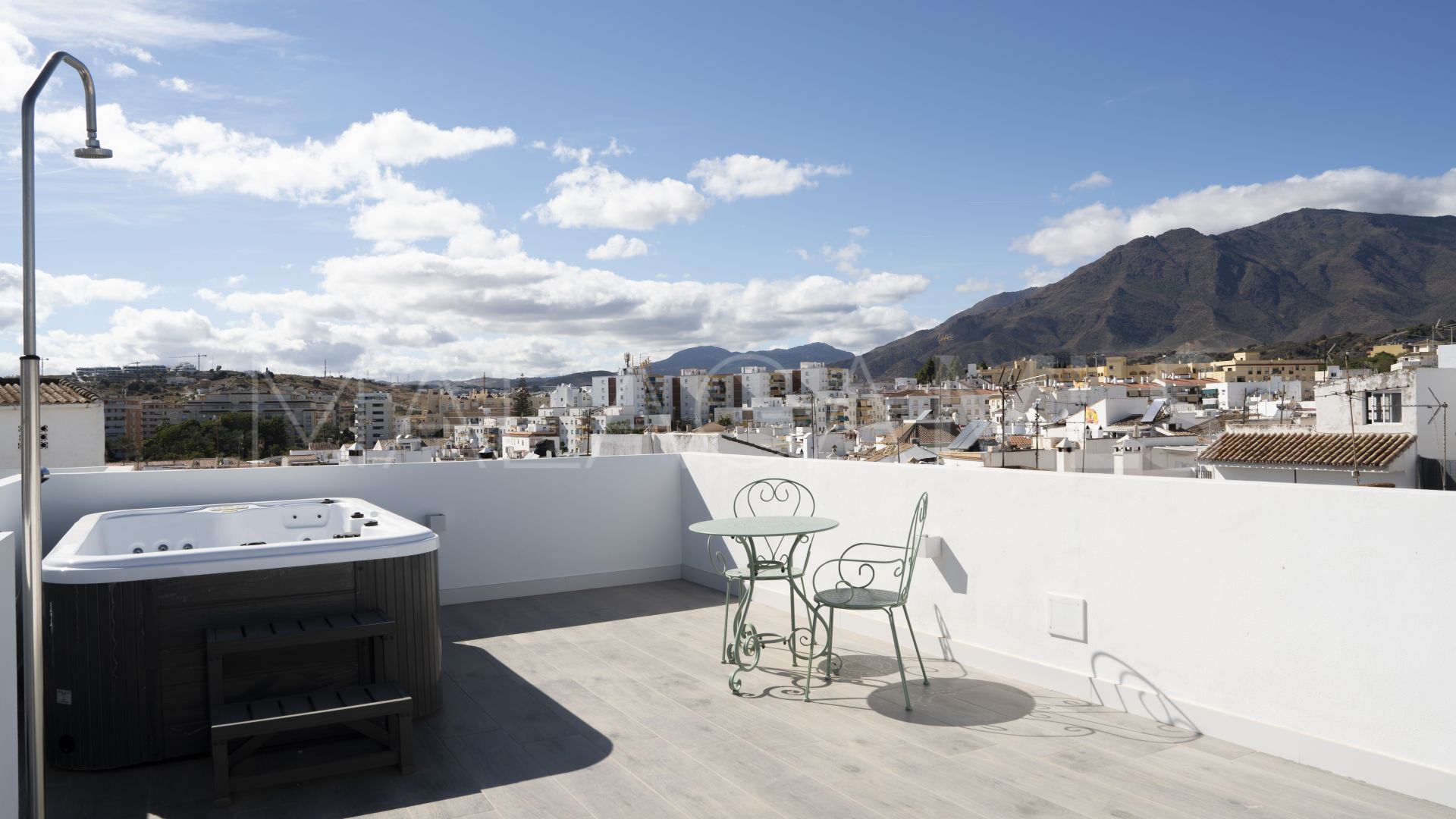 Se vende adosado de 4 bedrooms in Estepona Centro