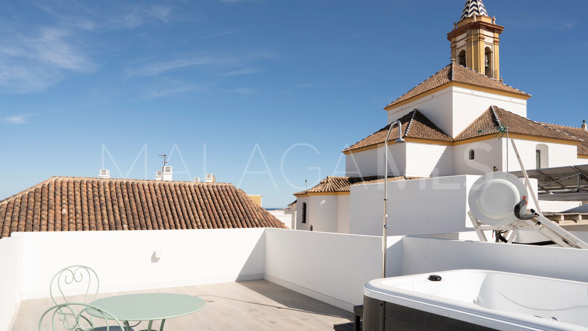 Se vende adosado de 4 bedrooms in Estepona Centro