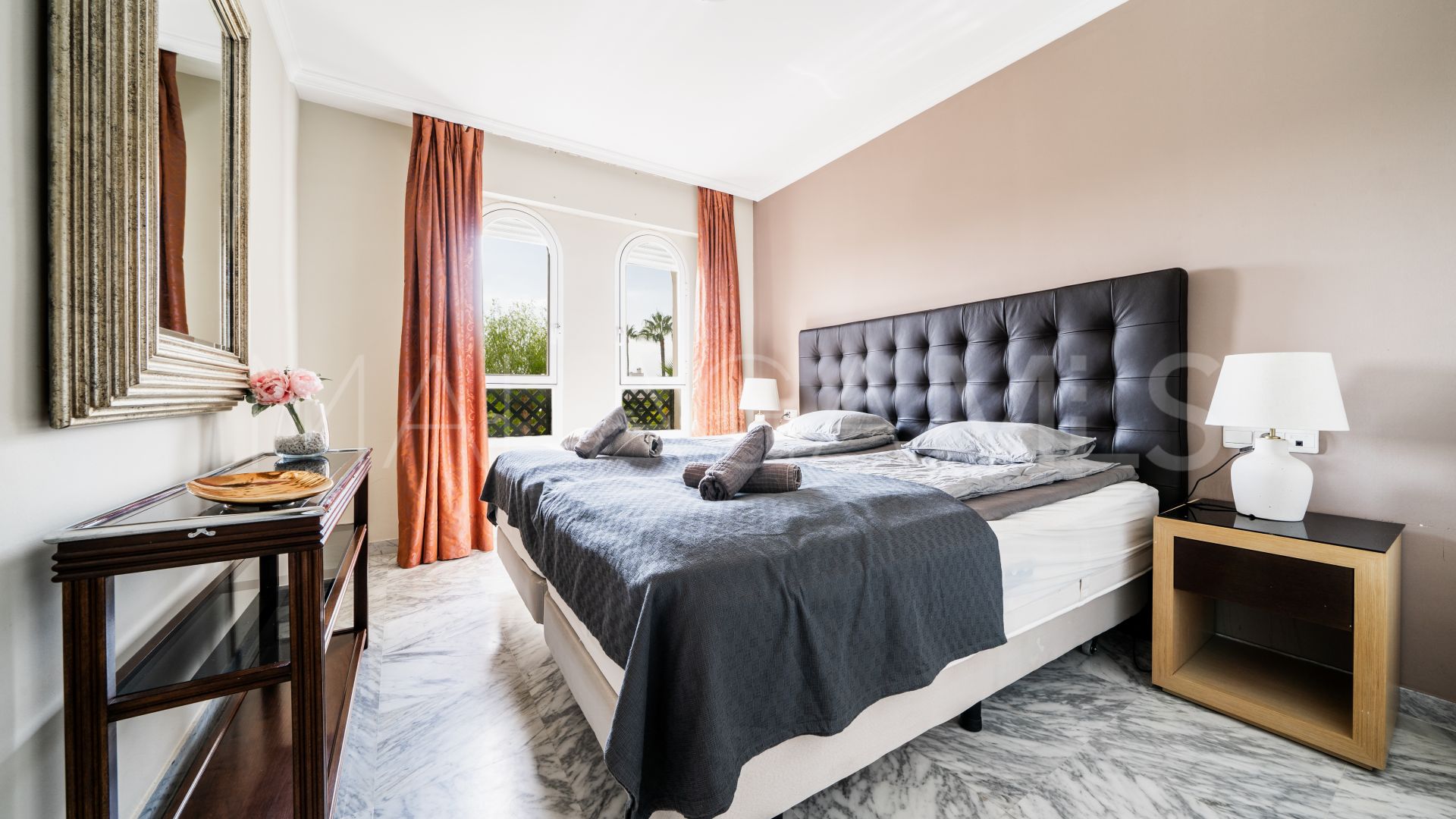 Se vende apartamento with 2 bedrooms in Lorcrisur