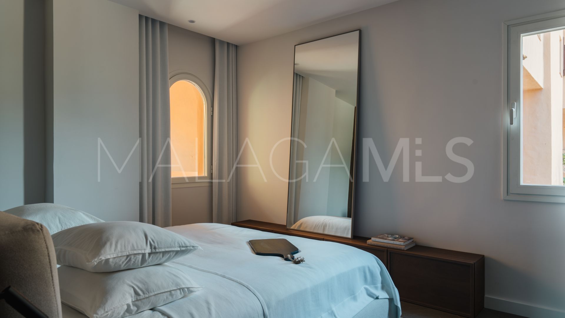 Takvåning for sale in Les Belvederes